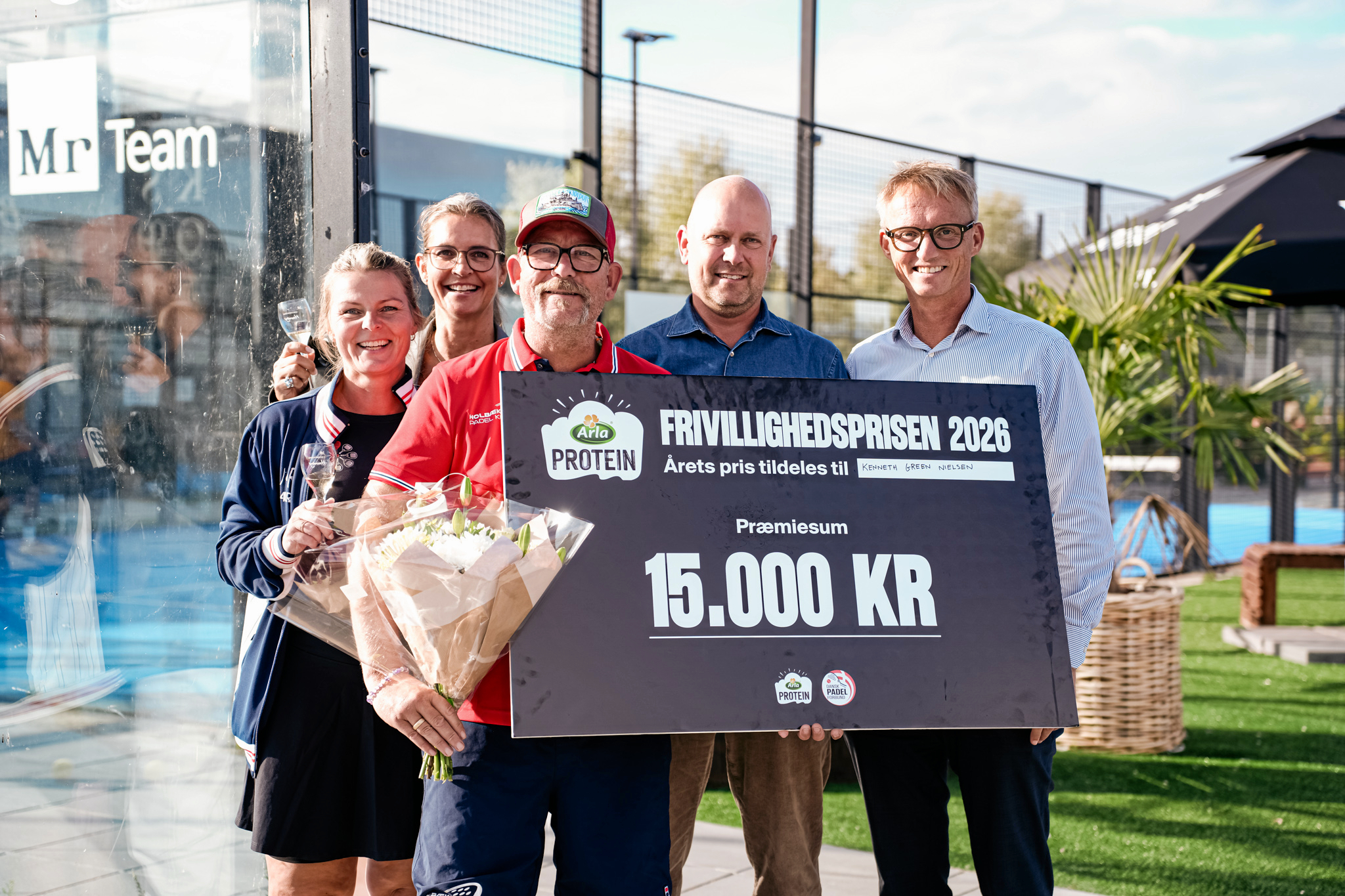- Arla Protein Frivillighedsprisen er ultimativt det største skulderklap, som jeg har fået indtil videre i min tid som formand i Holbæk Padel Klub.