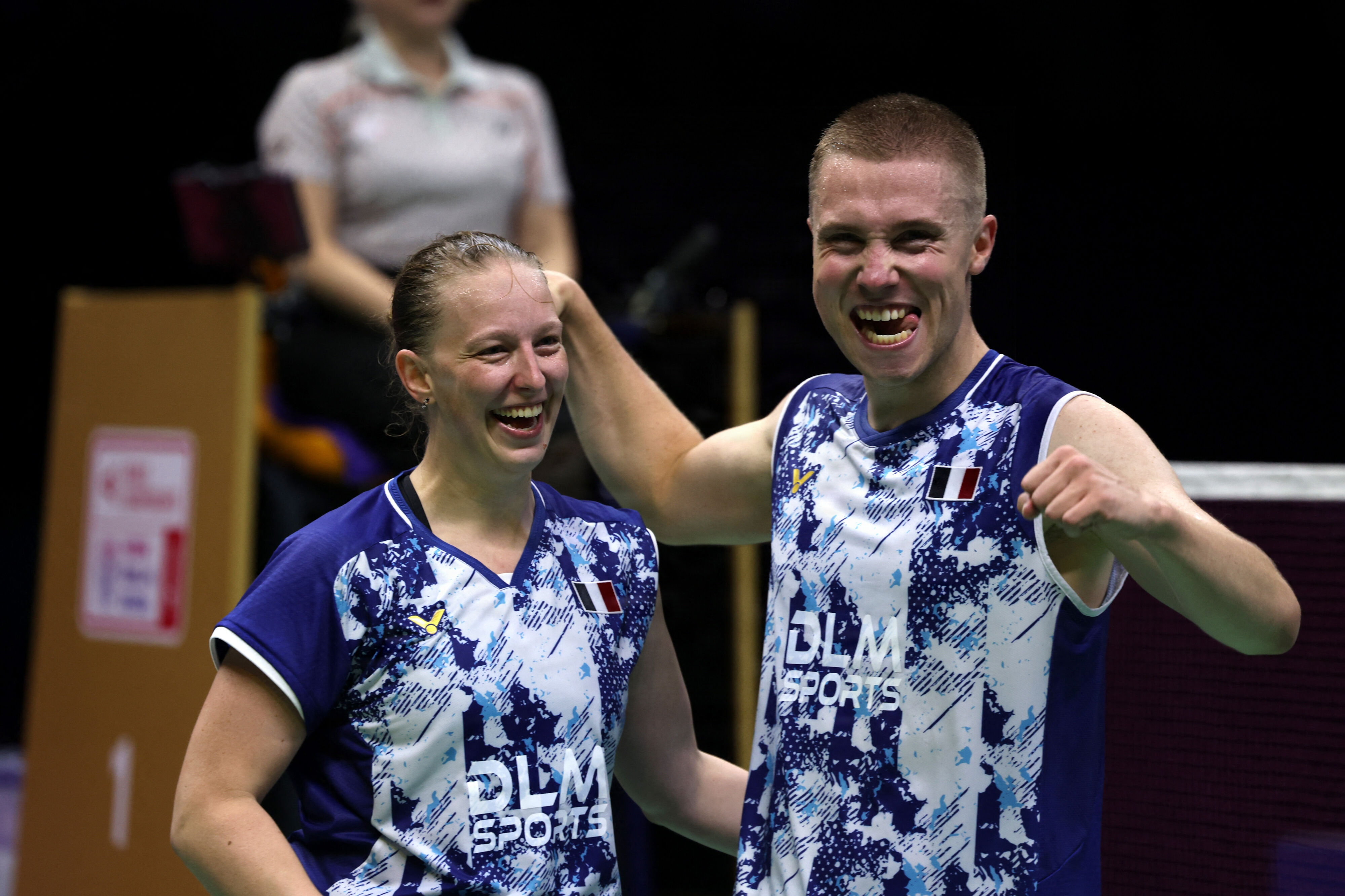 Thom Gicquel og Delphine Delrue sikrede det første franske VM-guld i badminton nogensinde.