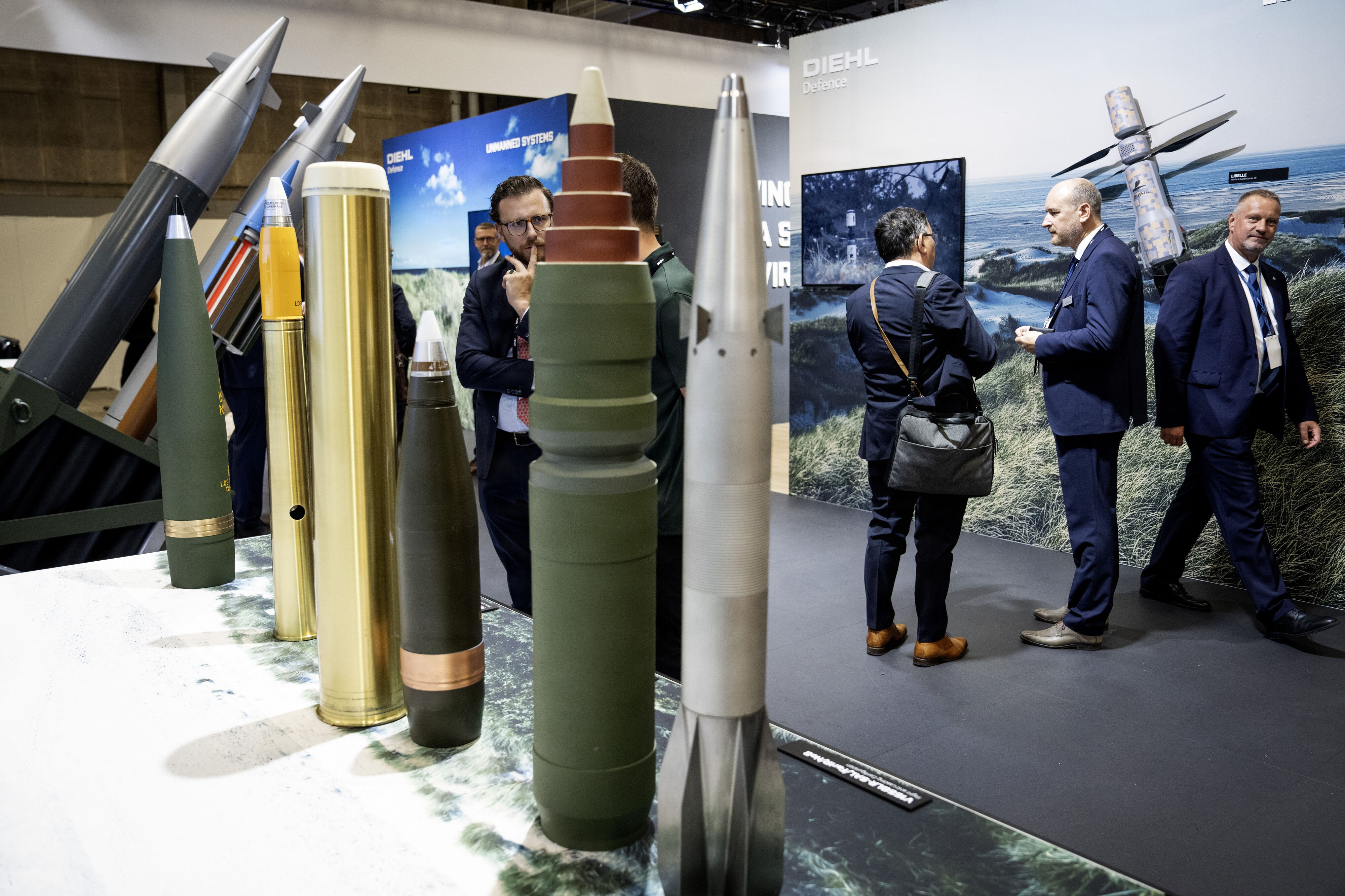 Forsvarsministeriets Materiel- og Indkøbsstyrelse har indgået en kontrakt med blandt andet tyske Diehl Defence om levering af jordbaseret luftforsvar. Diehl Defence er blandt de virksomheder, der fremgår af Erhvervsstyrelsens liste over udestående forpligtelser. (Arkivfoto).