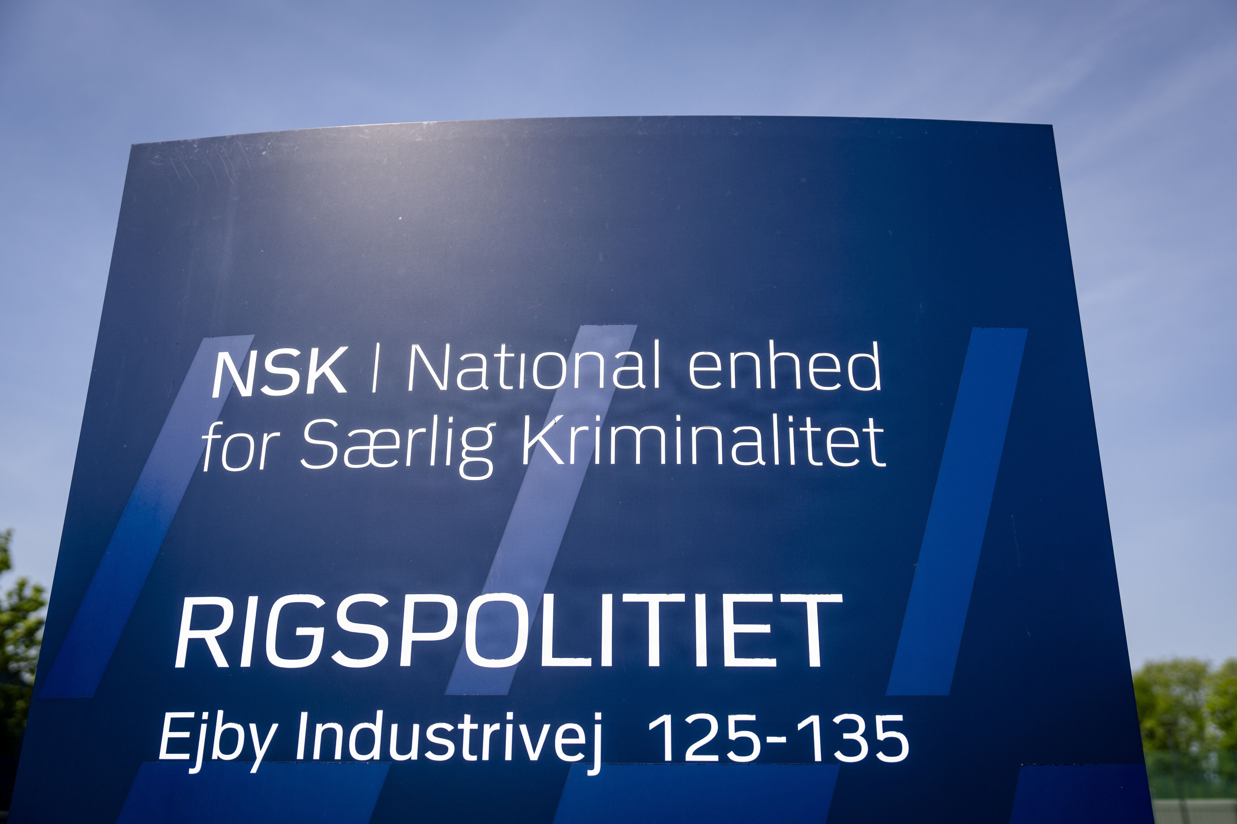 Det er politiets specialenhed National enhed for Særlig Kriminalitet, som står bag onsdagens aktion, hvor man har anholdt 14 personer i en stor hvidvasksag. (Arkivfoto).