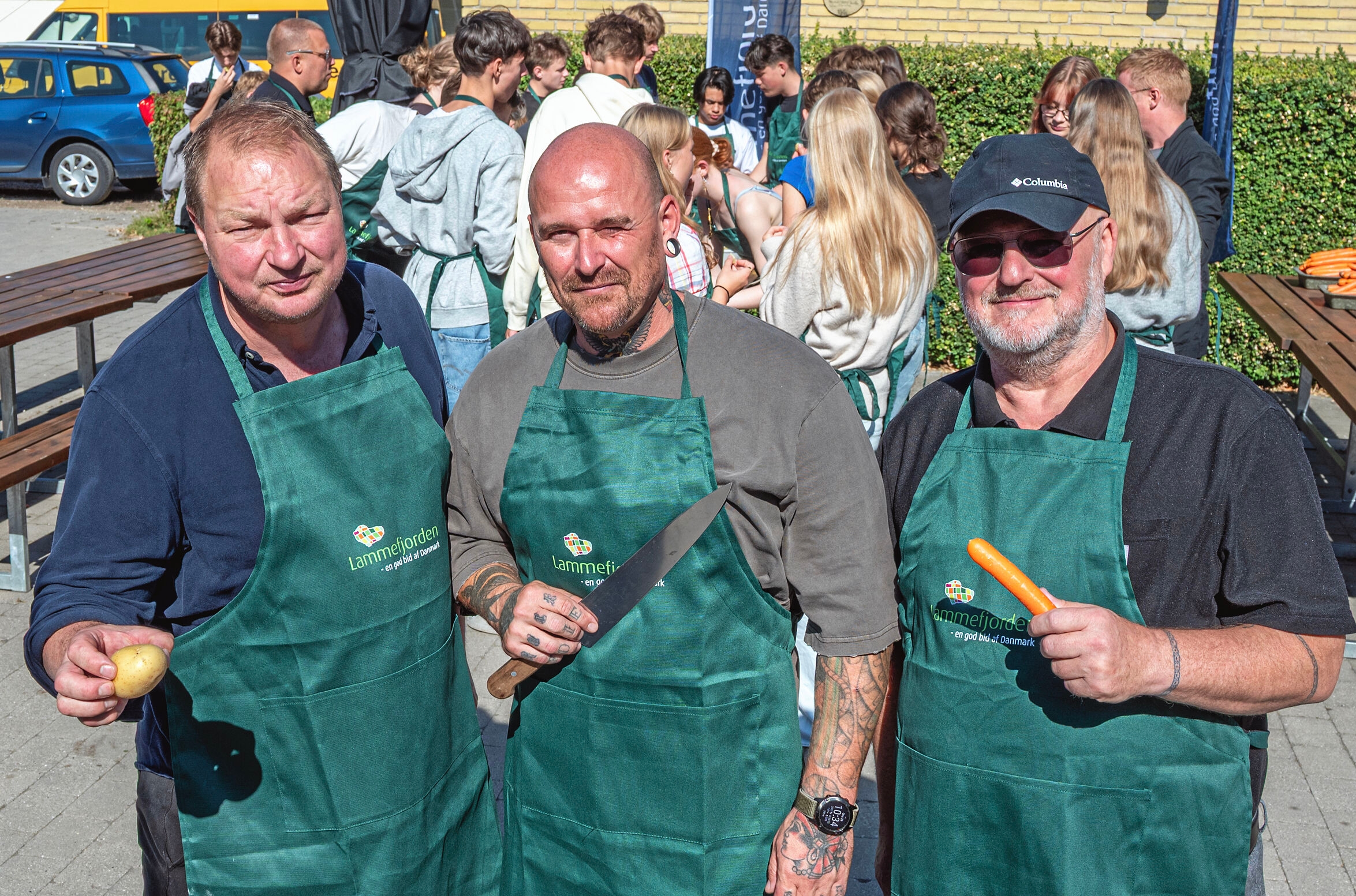 Lars Nielsen, Lasse Hansen og René Tholander skal 6. september kæmpe om at servere den bedste ret med kartoffel og med gulerod. - Ulrik Larsen Lars Nielsen, Lasse Hansen og René Tholander skal 6. september kæmpe om at servere den bedste ret med kartoffel og med gulerod.