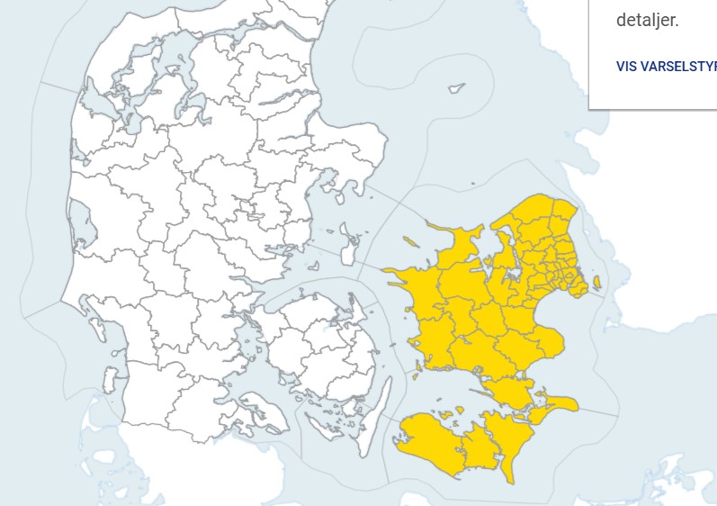 DMI forudsiger kraftig regn og lokale skybrud på Sjælland fredag aften.