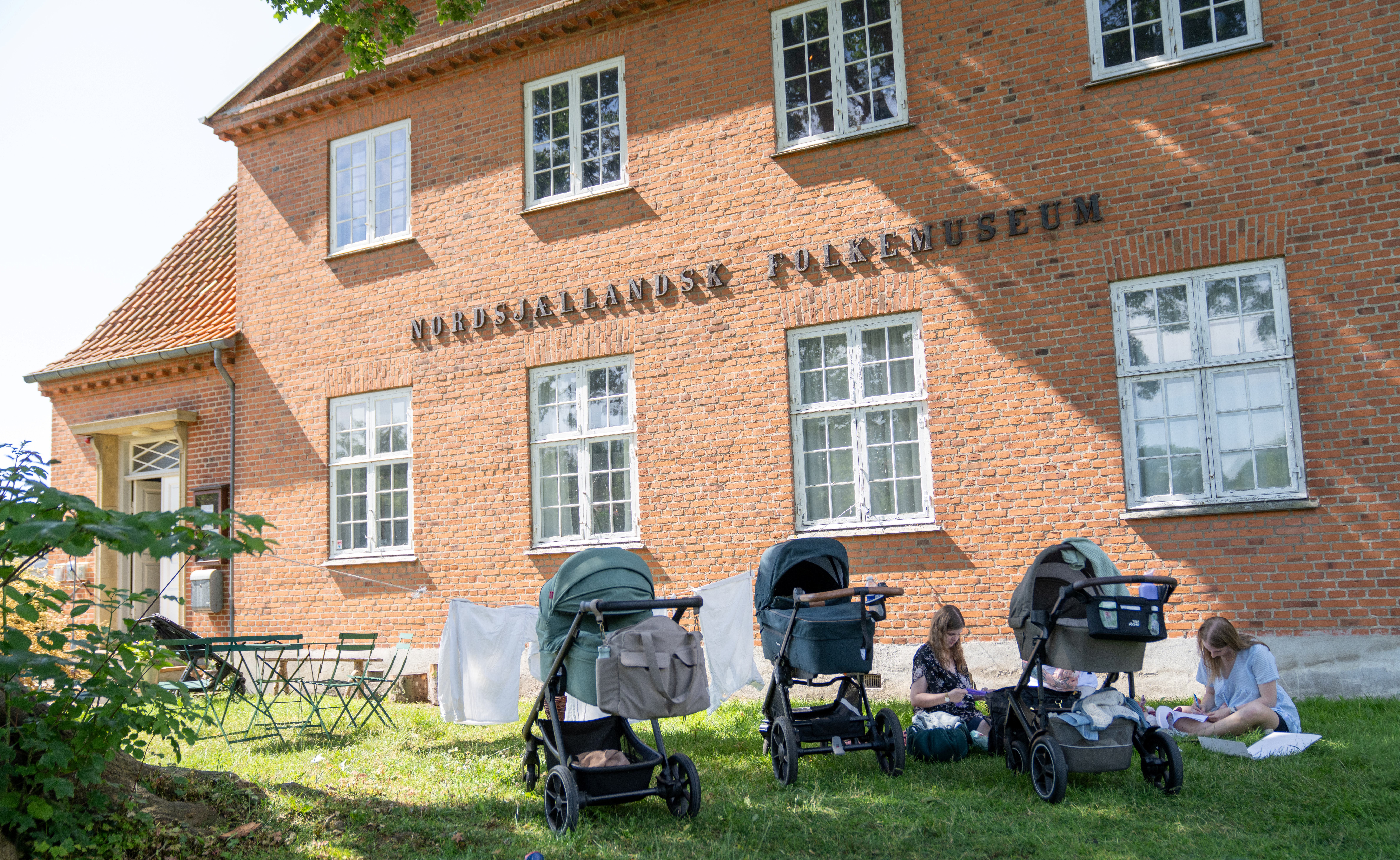 Efter turen venter Hillerød Bymuseum med kaffe, croissanter og faciliteter for små børn og forældre.