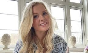 Maria Kronholm vil fortælle om sin vej fra smykkedesigner til terapeut og forfatter.