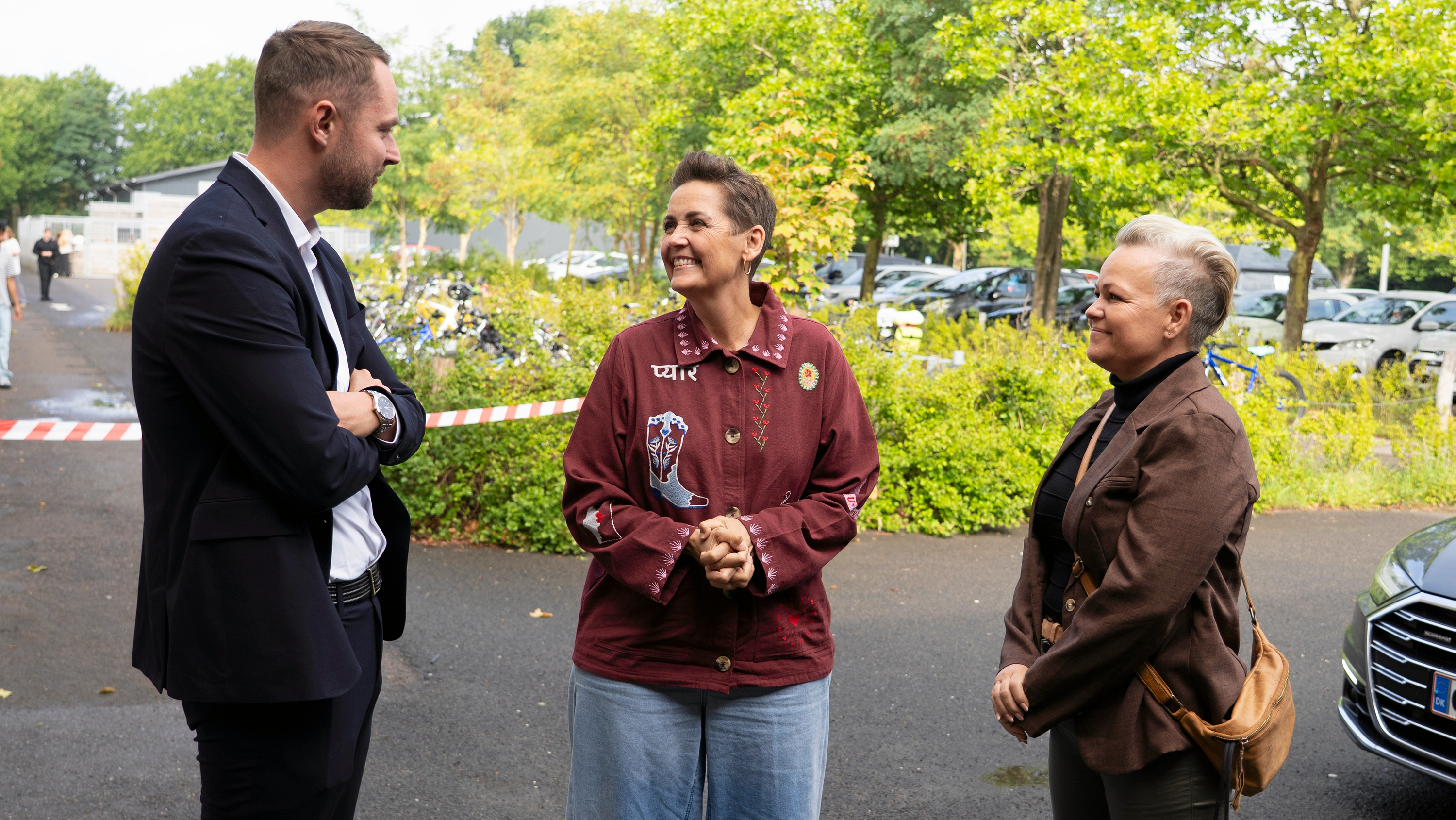 Pia Olsen Dyhr (SF) Økonomi og indenrigsminister besøgte Sofiendalsskolen sammen med Mikkel Dam (LA) og Michelle Frese (SF) i august.