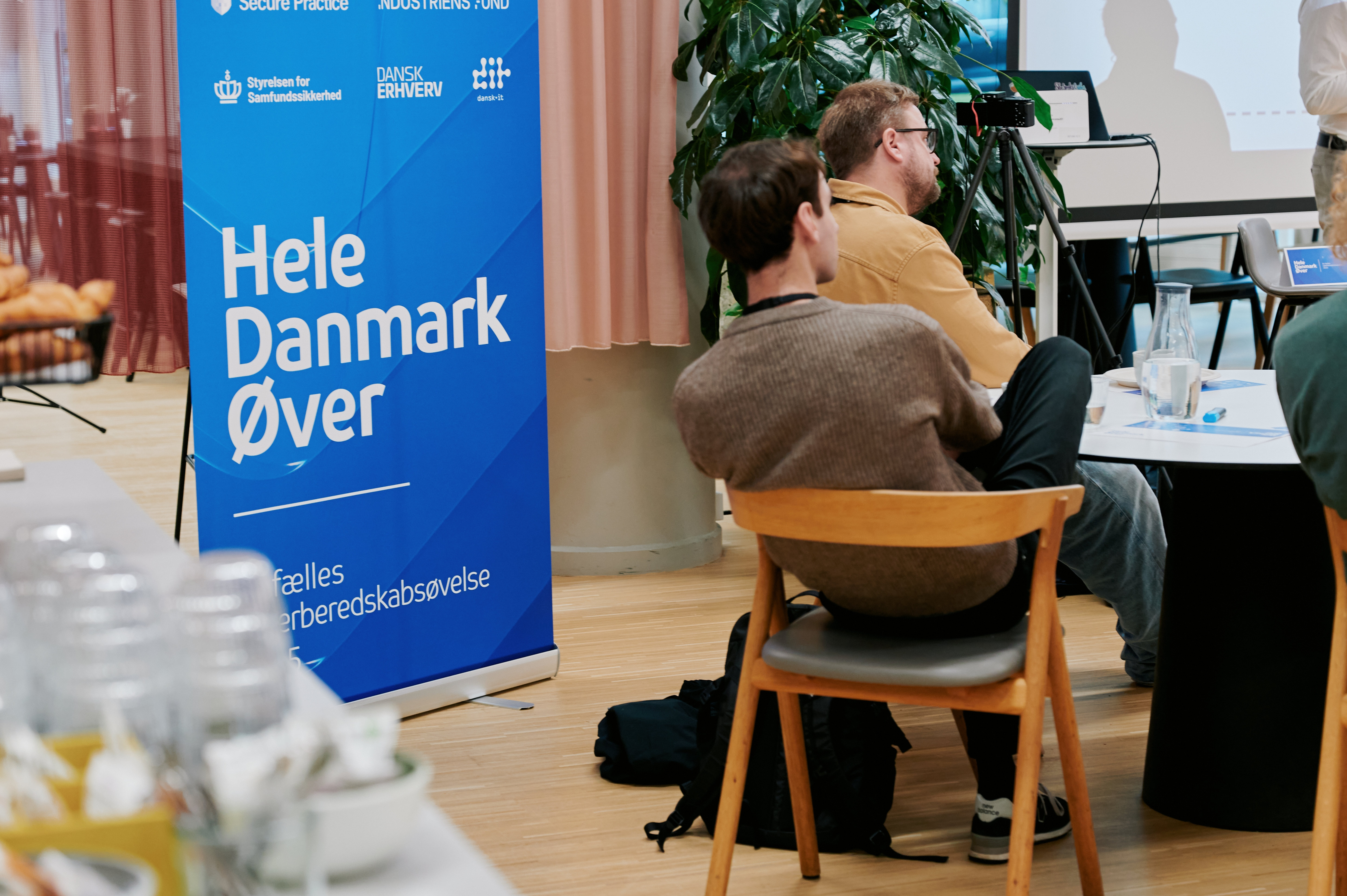 Billedet er fra TDC Erhverv og viser cybersikkerhedsinitiativet "Hele Danmark Øver", da det løb af stablen i oktober sidste år. (Arkivfoto).