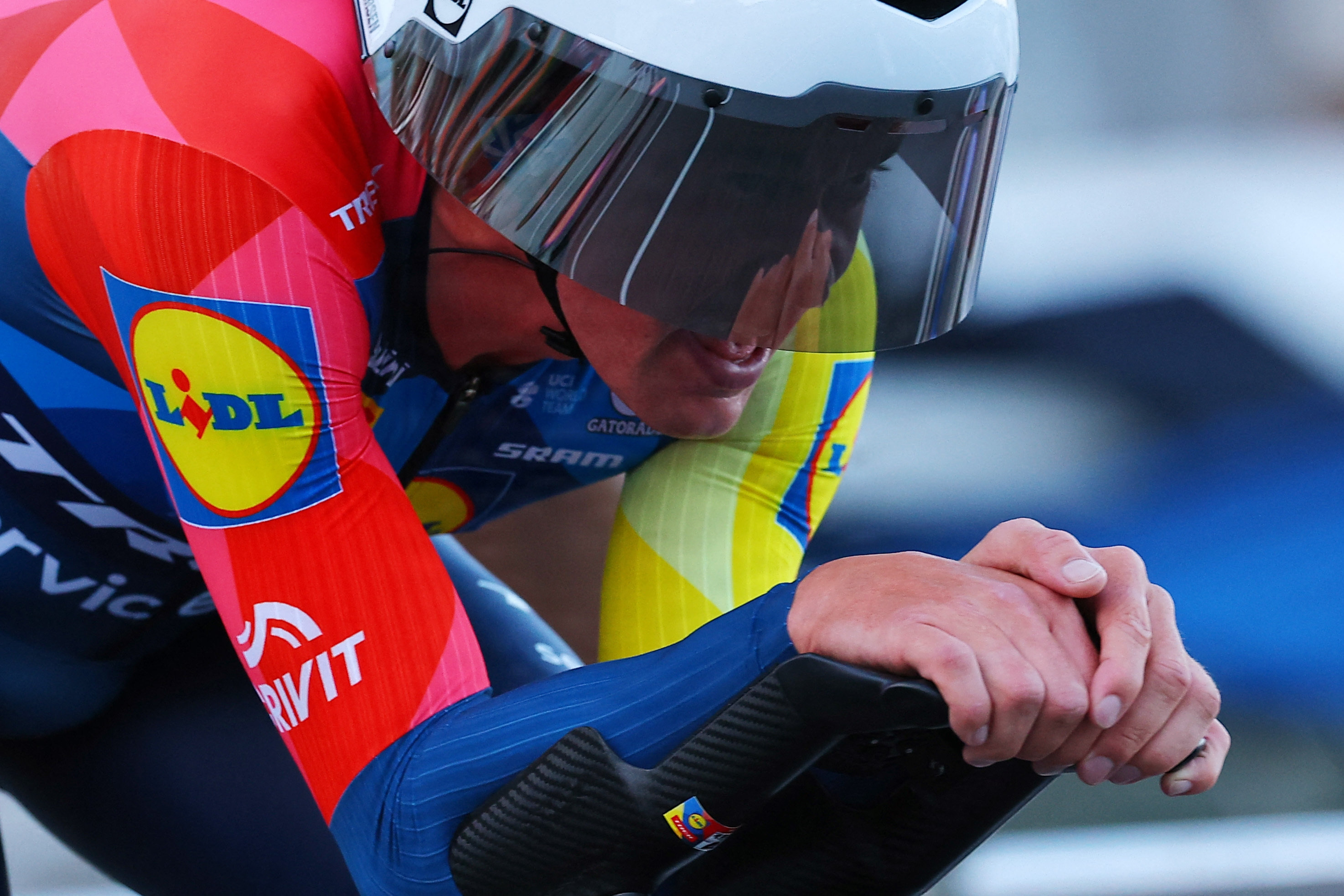 Mads Pedersen ses her på 1. etape af årets Vuelta - en kort enkeltstart i Monaco. (Arkivfoto).