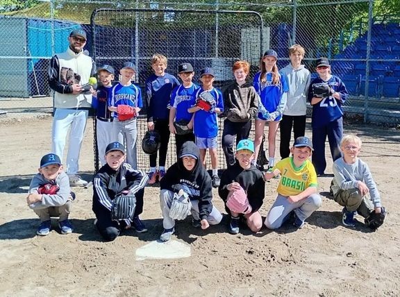 Udover Hørsholm Baseball Softball Klub støtter energiselskabet OK over 4.000 klubber og foreninger i hele landet. Foto: Hørsholm Baseball Softball Klub.