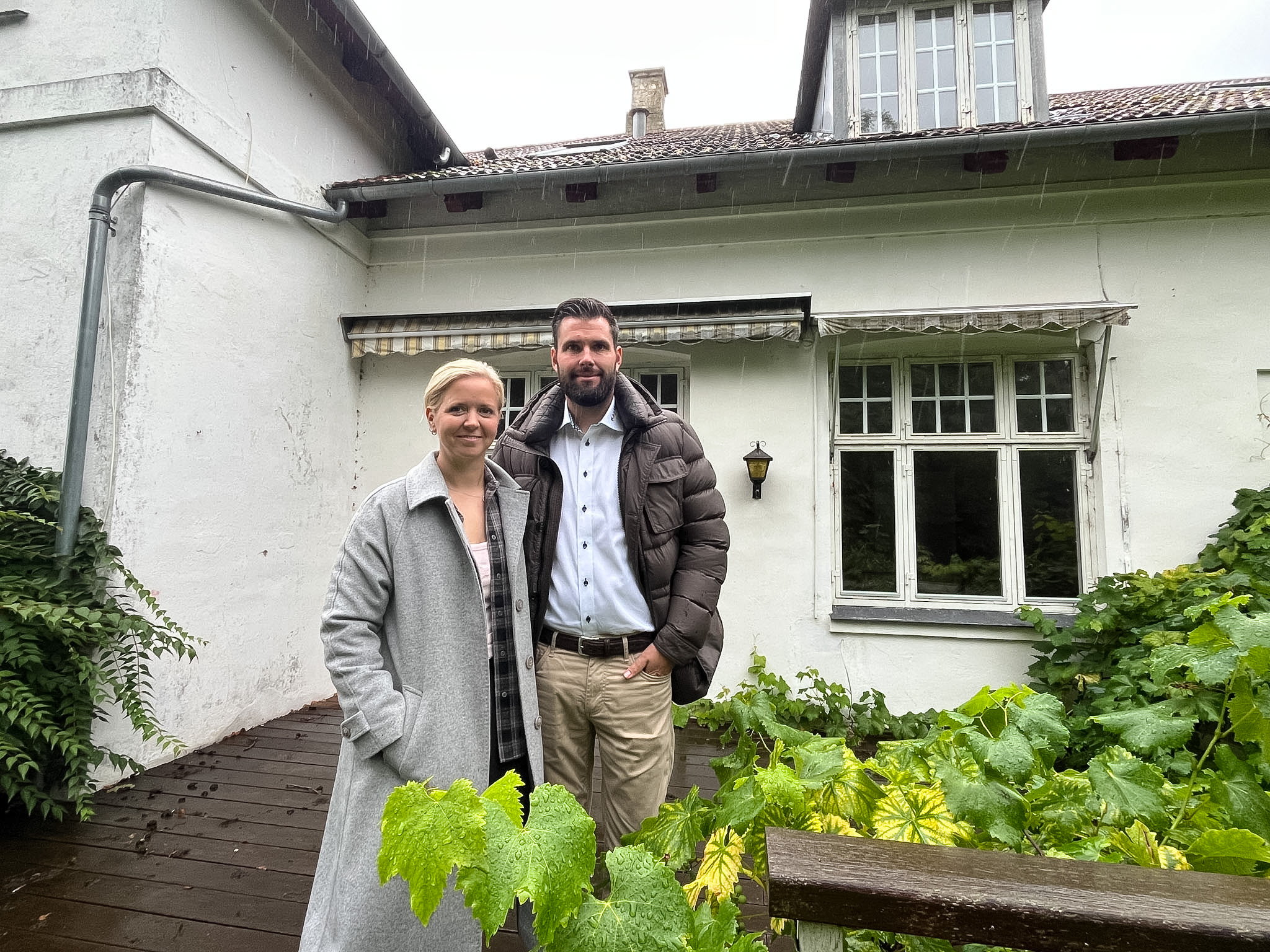 Camilla og Mads Lind Nilsson har købt den 559 kvadratmeter store Hvedstrup Præstegård og nu har de lagt en plan for hele renoveringen.