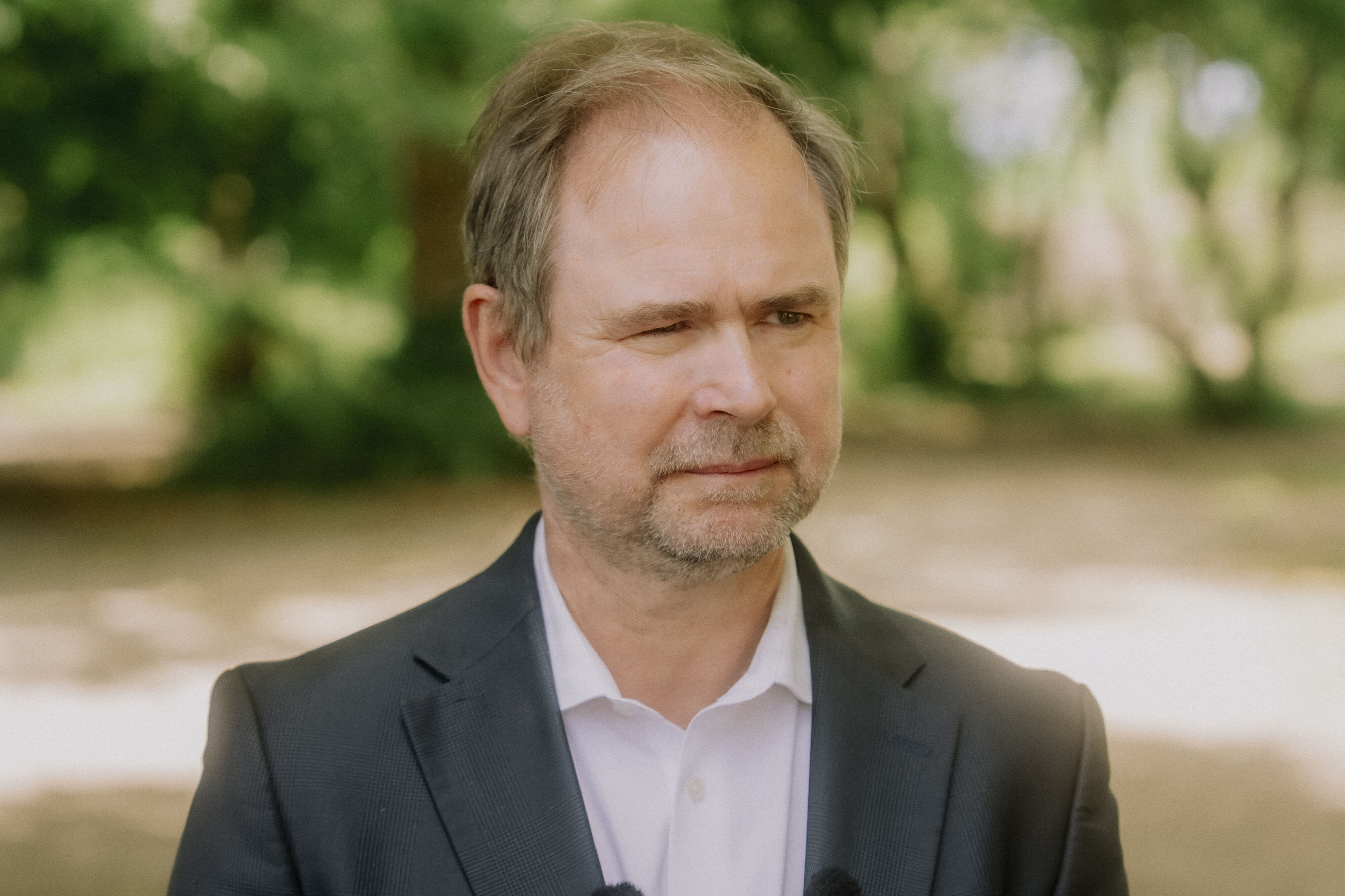 Fingeraftryk fra et gerningssted kan være et afgørende bevis i en straffesag, og derfor skal vi selvfølgelig kunne stole på, at politiet håndterer den slags spor korrekt, siger justitsminister Nicolai Wammen (S), som kritiserer fejlen i systemet. (Arkivfoto).