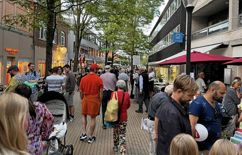 Der bliver igen trængsel i hovedgaden i Birkerød, når der fredag 11. september er kulturnat med en overflod af deltagere og gratis tilbud.