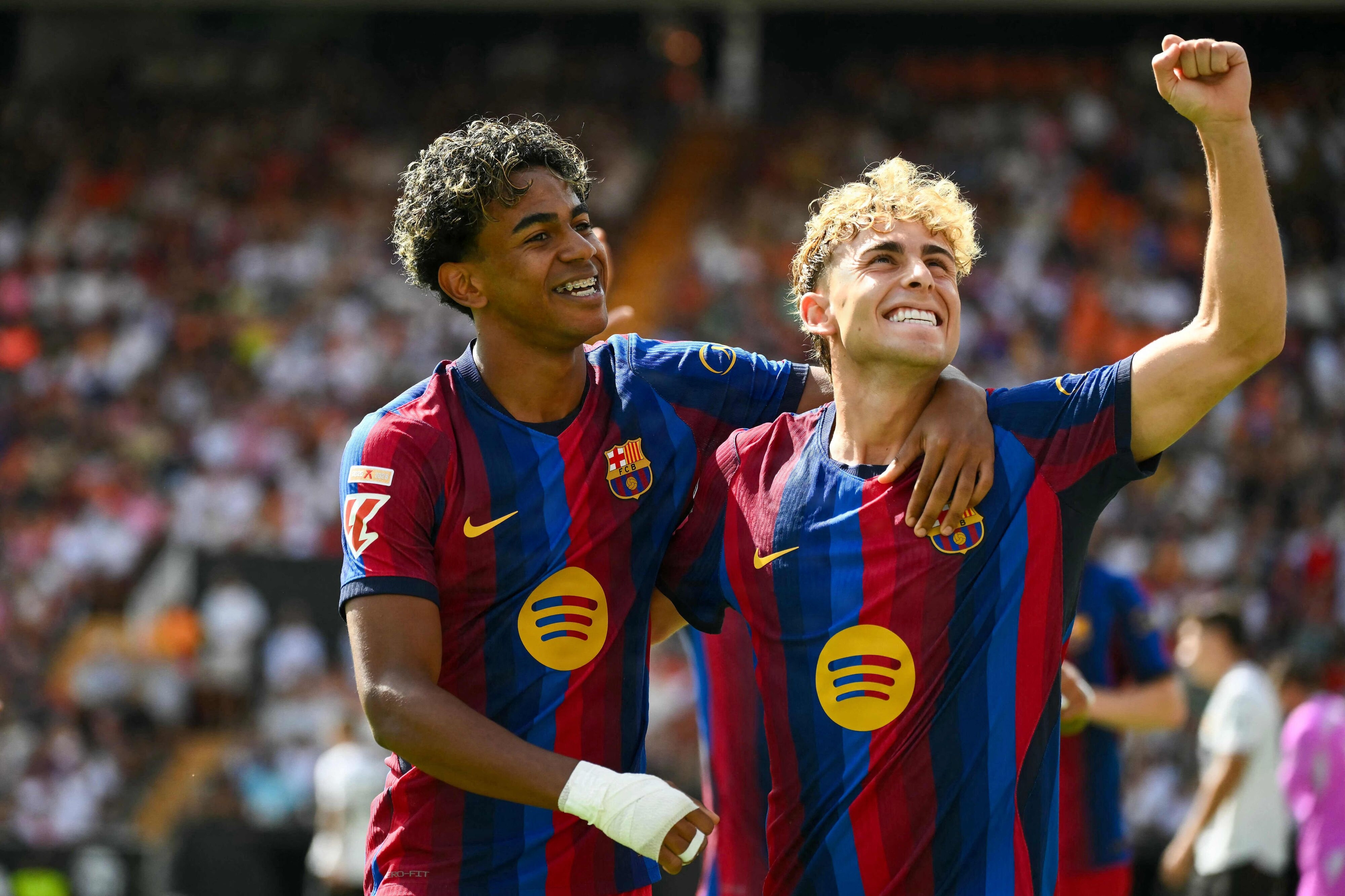 Både Lamine Yamal og Fermin Lopez kom på tavlen, da Barcelona uden problemer nedlagde Valencia.