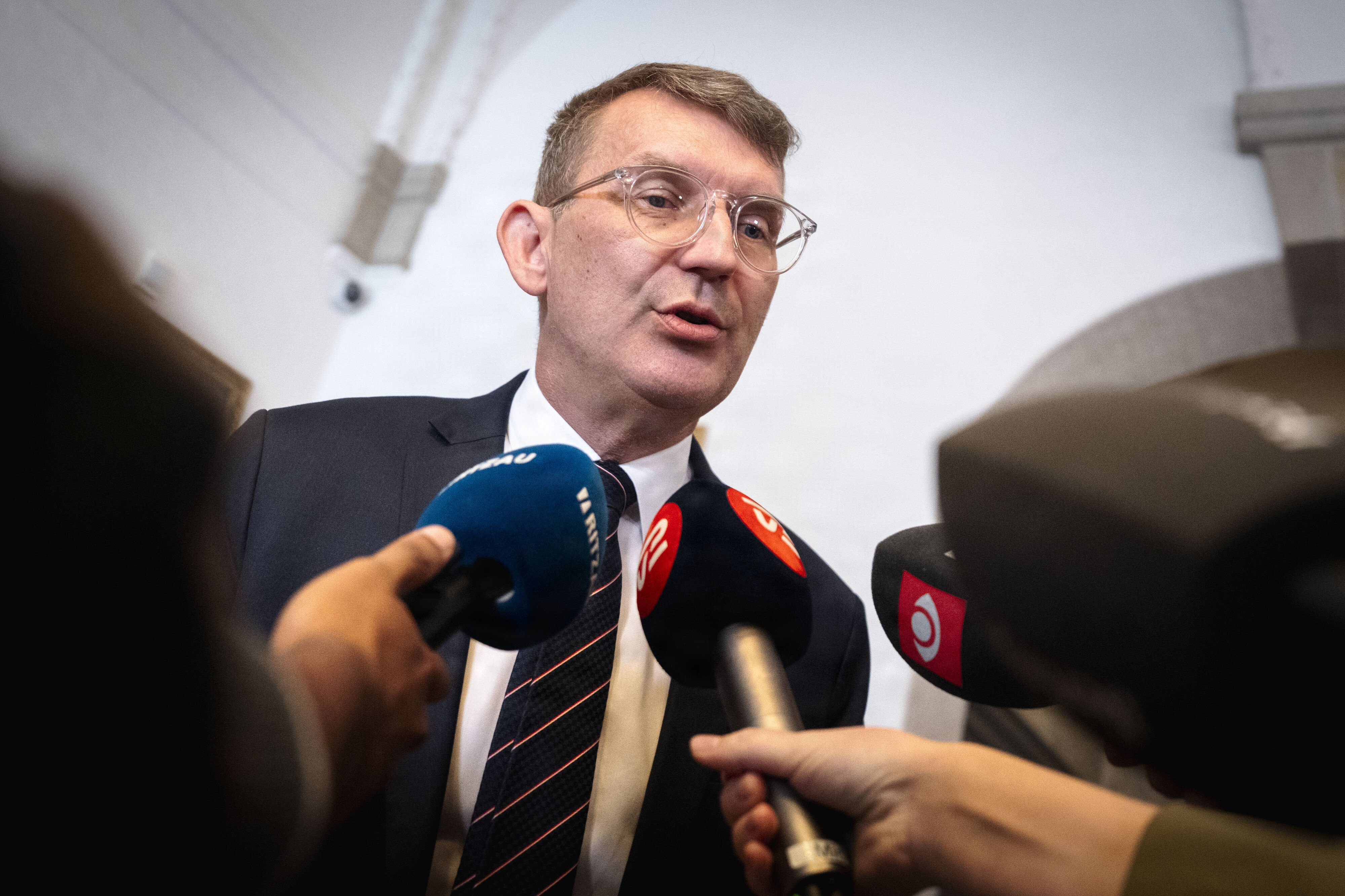 Troels Lund Poulsen (V) har haft en svær tid som Venstres formand, allerede inden folketingsåret er startet igen, hvor 5 ud 18 partimedlemmer valgte at gå imod partiets linje i en afstemning. (Arkivfoto).