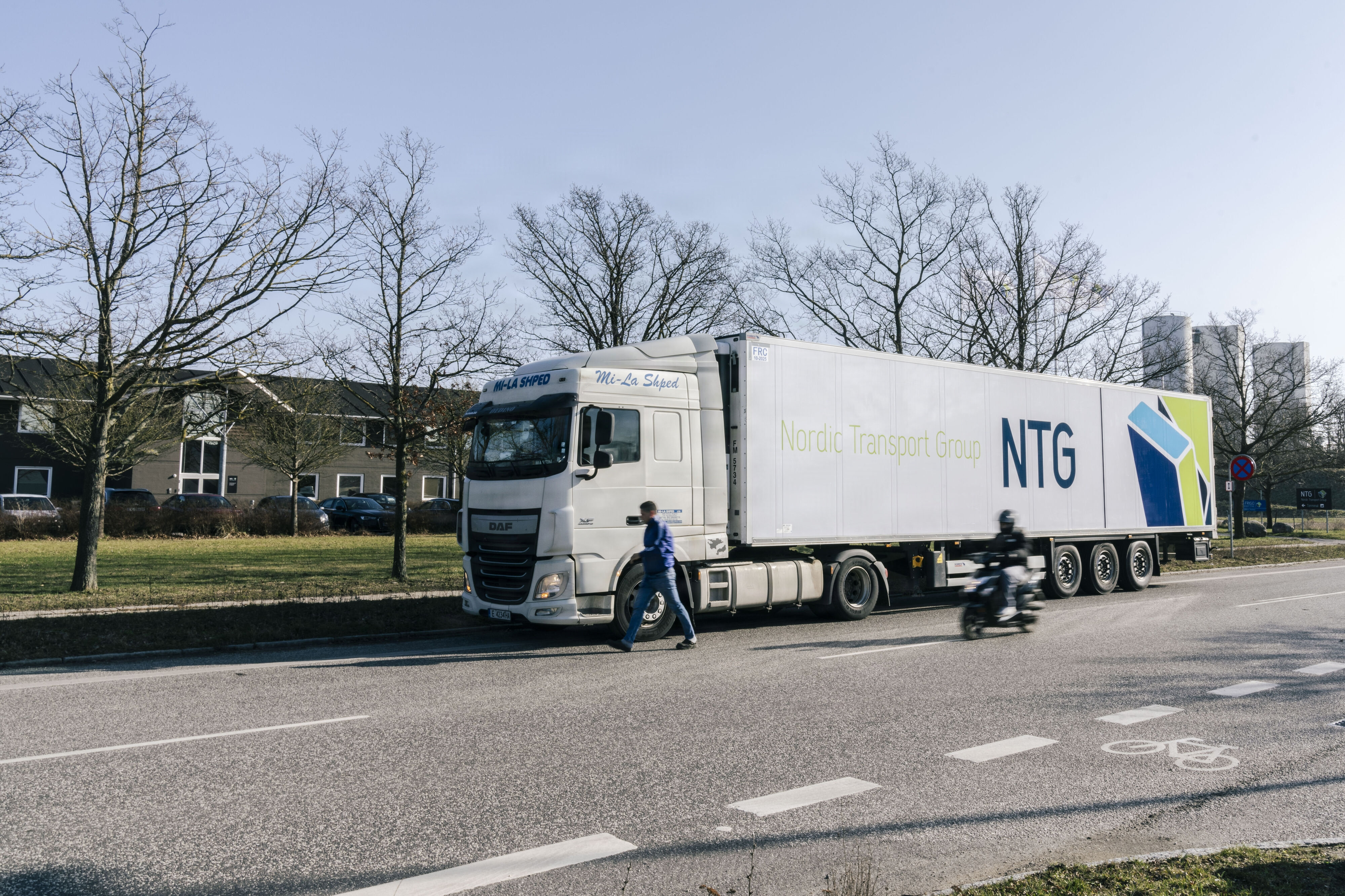 Det er blandt andet inden for transportbranchen, at der lige nu er storefterspørgsel på arbejdskraft. (Arkivfoto).
