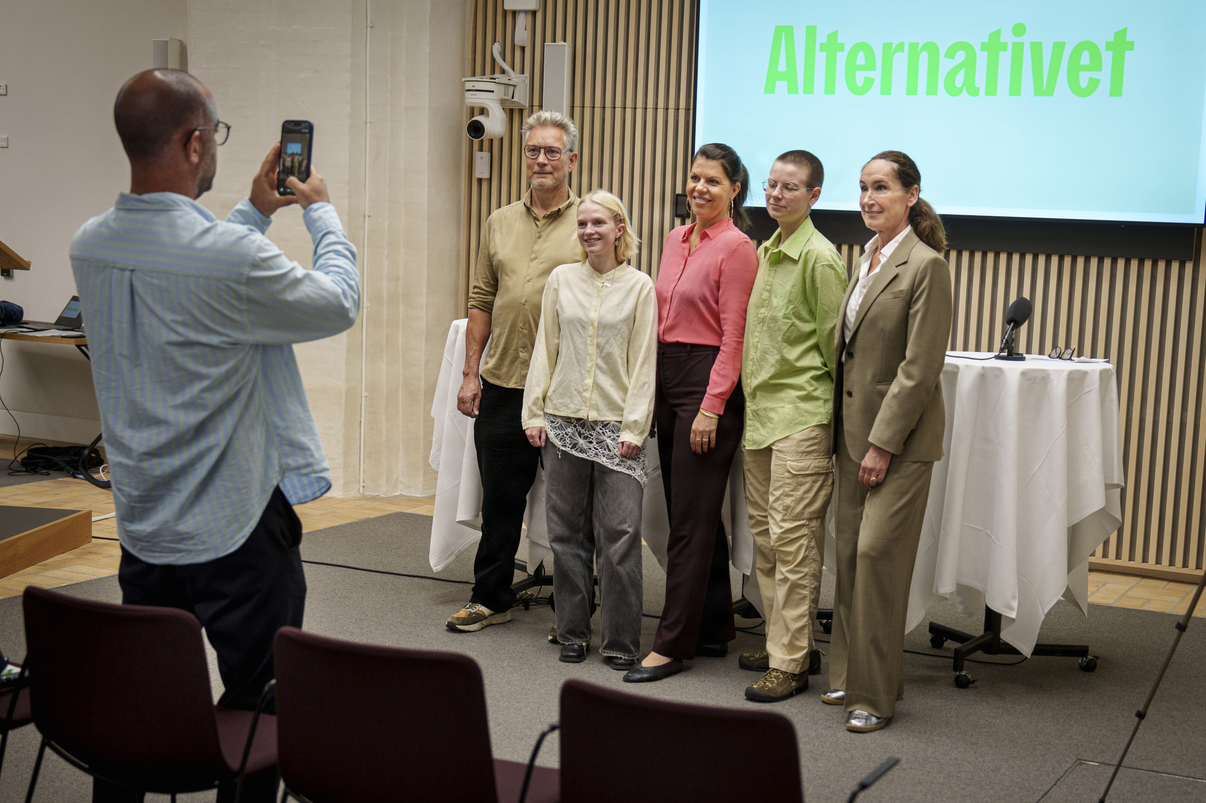 - Alternativet har nogle afgørende mandater for regeringen, sagde Franciska Rosenkilde på partiets sommergruppemøde på Christiansborg tirsdag.