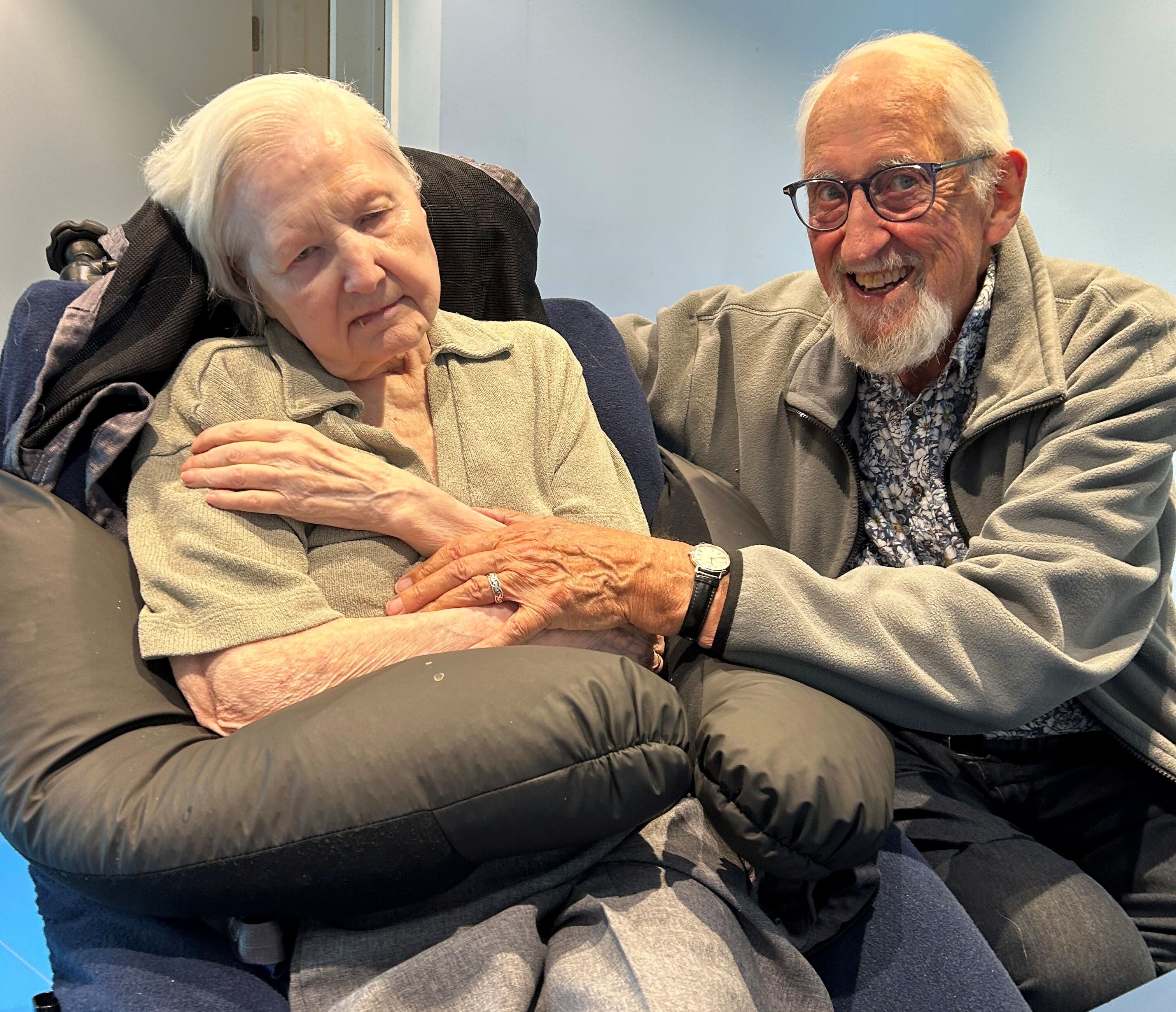 Kirsten og Finn Erik Larsen fejrer deres 60 års bryllupsdag i dag.