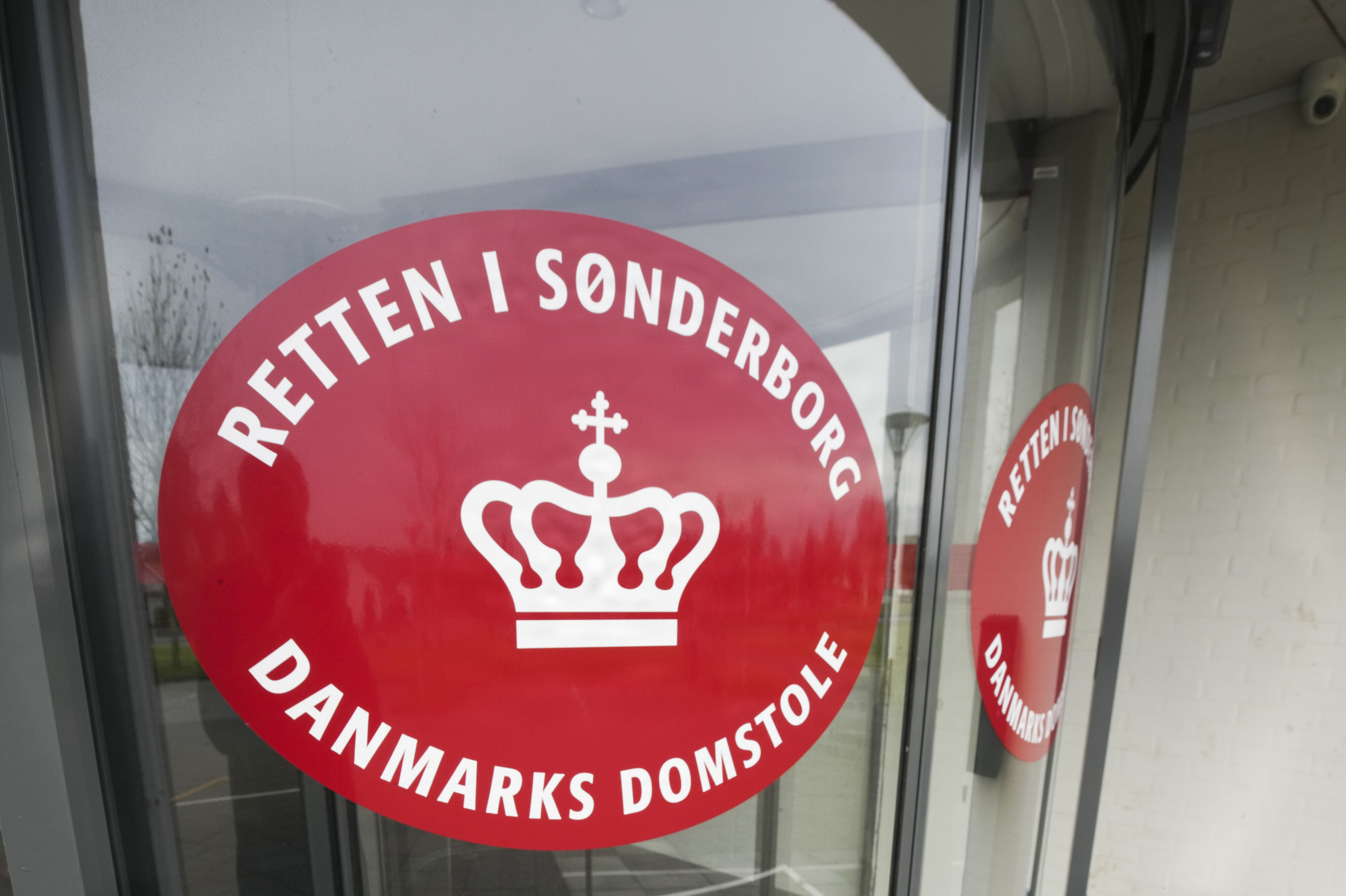 En dommer ved Retten i Sønderborg skal lørdag eftermiddag tage stilling til, om en 32-årig skal varetægtsfængsles. Han er sigtet for drabsforsøg. (Arkivfoto).