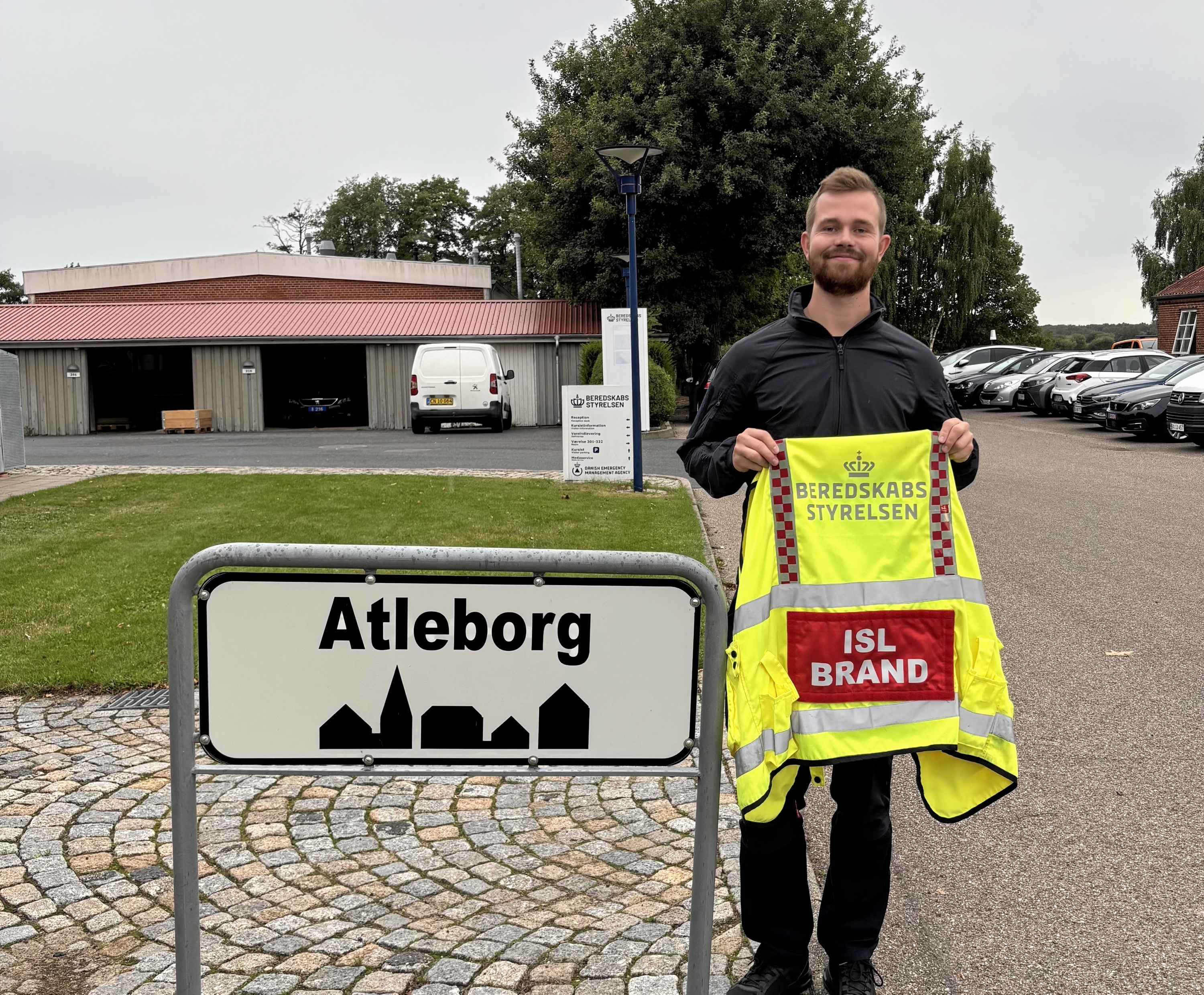 Simon Ryttersgaard har netop bestået den afsluttende eksamen på indsatslederuddannelsen. - Presse Simon Ryttersgaard har netop bestået den afsluttende eksamen på indsatslederuddannelsen.