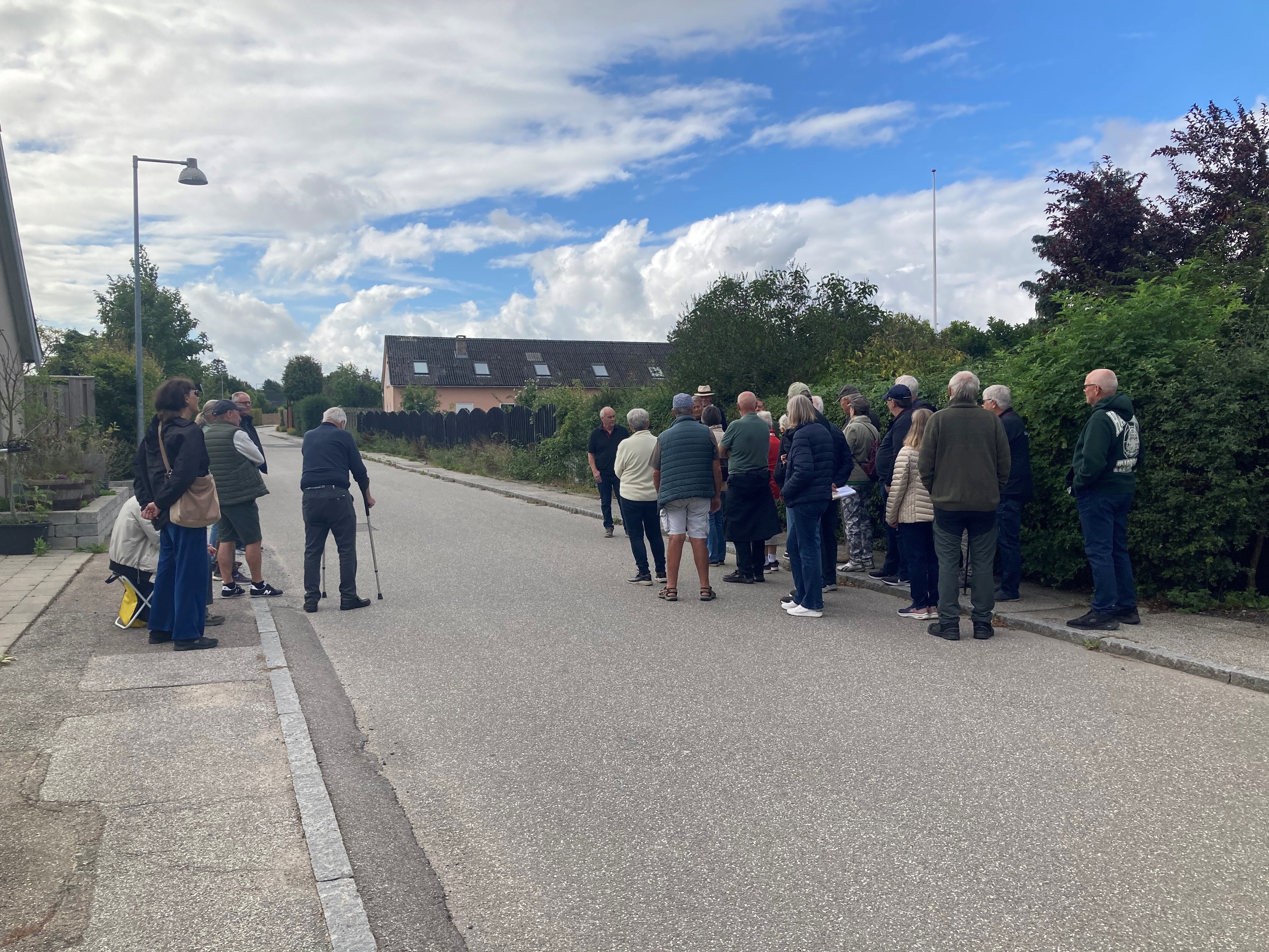 Valløby var stedet for årets sidste byvandring arrangeret af Vallø Lokalhistoriske Arkiv.