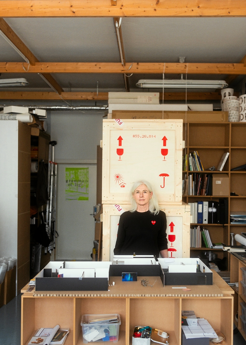 Ann Lislegaard begyndte allerede i starten af 1990erne at arbejde med computerteknologi og animation på et tidspunkt, hvor kun få kunstnere - og næsten ingen kvinder - gjorde det. - Kavian Borhani Ann Lislegaard begyndte allerede i starten af 1990erne at arbejde med computerteknologi og animation på et tidspunkt, hvor kun få kunstnere - og næsten ingen kvinder - gjorde det.