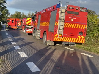 Her til morgen har der været en større brand på en gård syd for Roskilde.