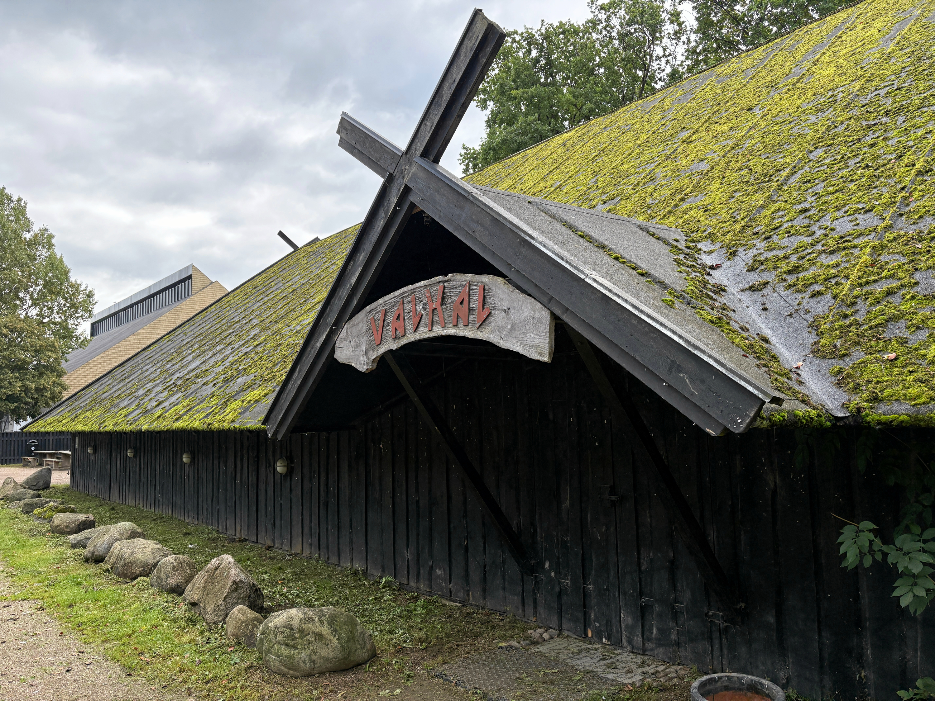 Vikingepladsen ved Valhal bliver udgangspunktet for 800 unge spejdere, som fredag aften bliver sendt afsted på Nathejk.