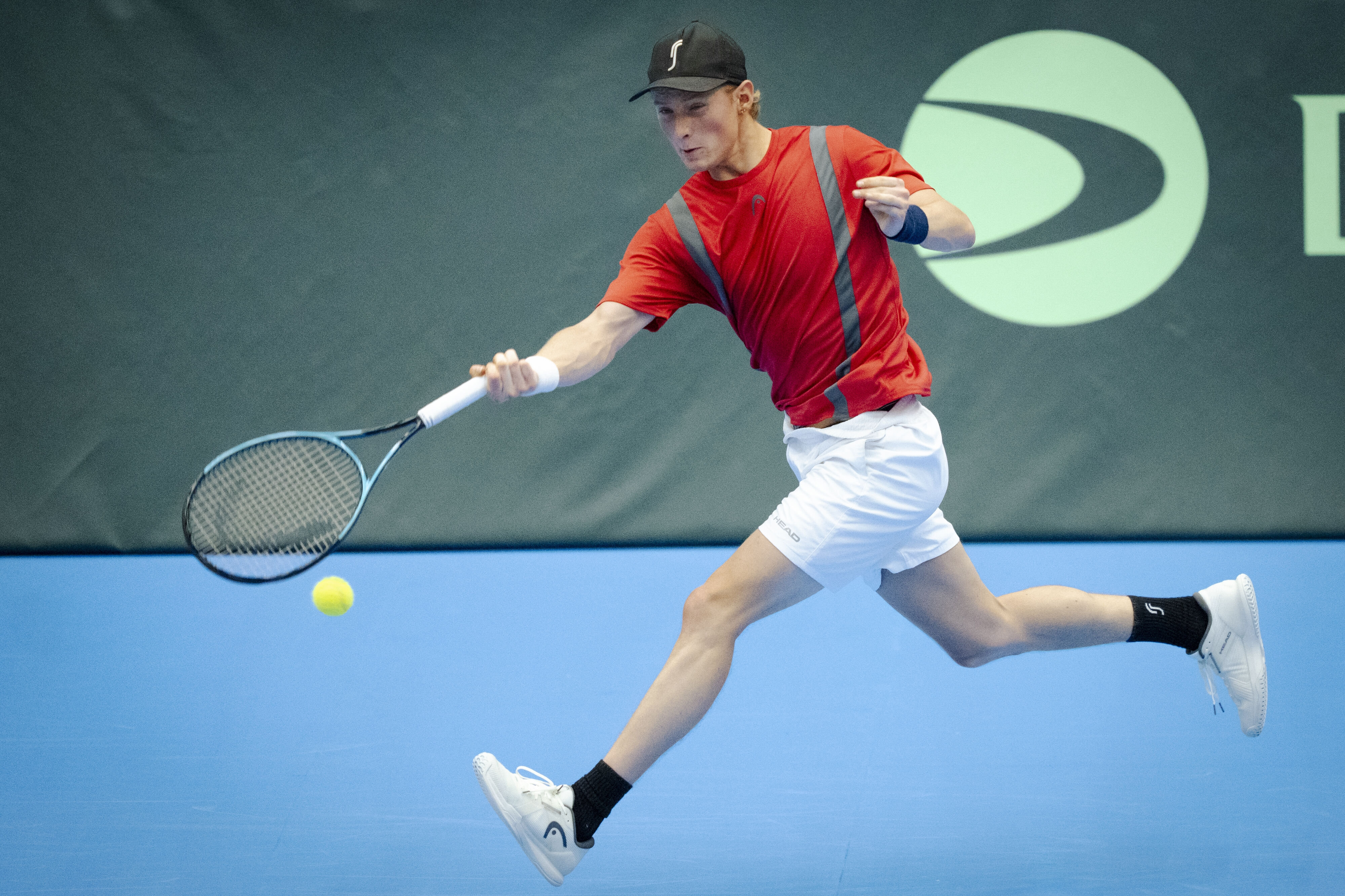 Elmer Møller startede godt, men tabte i tre sæt til bulgarske Grigor Dimitrov.