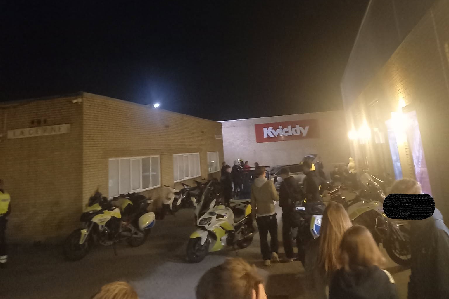 Politiet lagde vejen forbi både Jyllinge, Hvalsø og Havdrup til knallertrazzia fredag aften. Specielt i Jyllinge var der god gevinst.