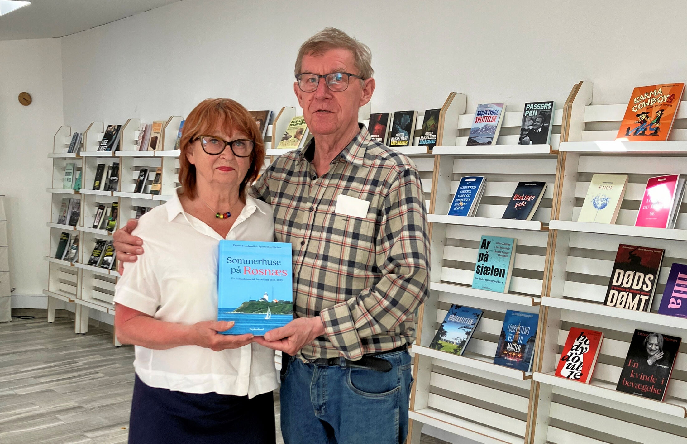 Bjarne Rye Nielsen og Dorete Dandanell tager publikum med på en rejse gennem Røsnæs' sommerland.