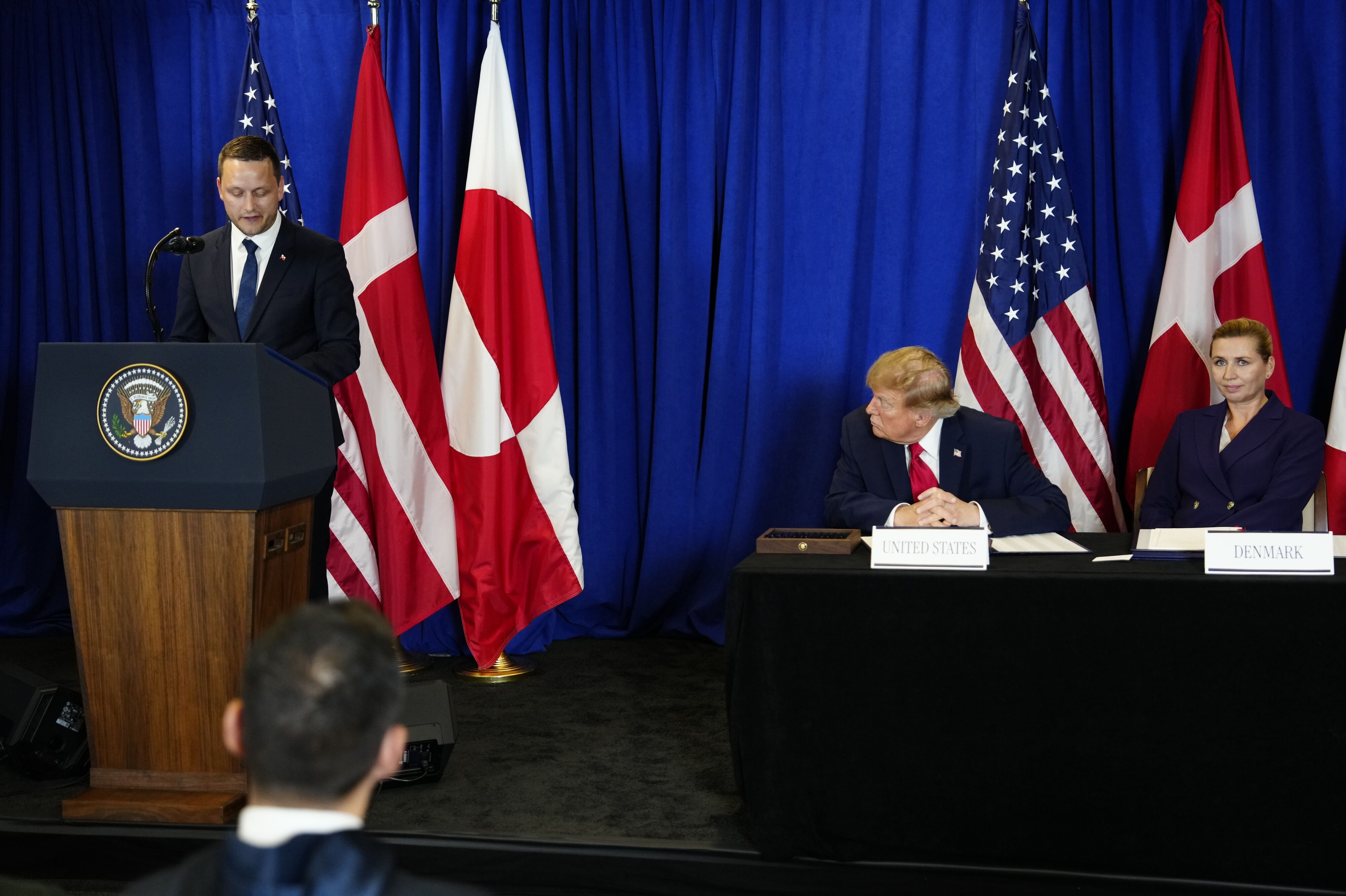 Danmark, Grønland og USA er enige om en sikkerheds- og forsvarsaftale.