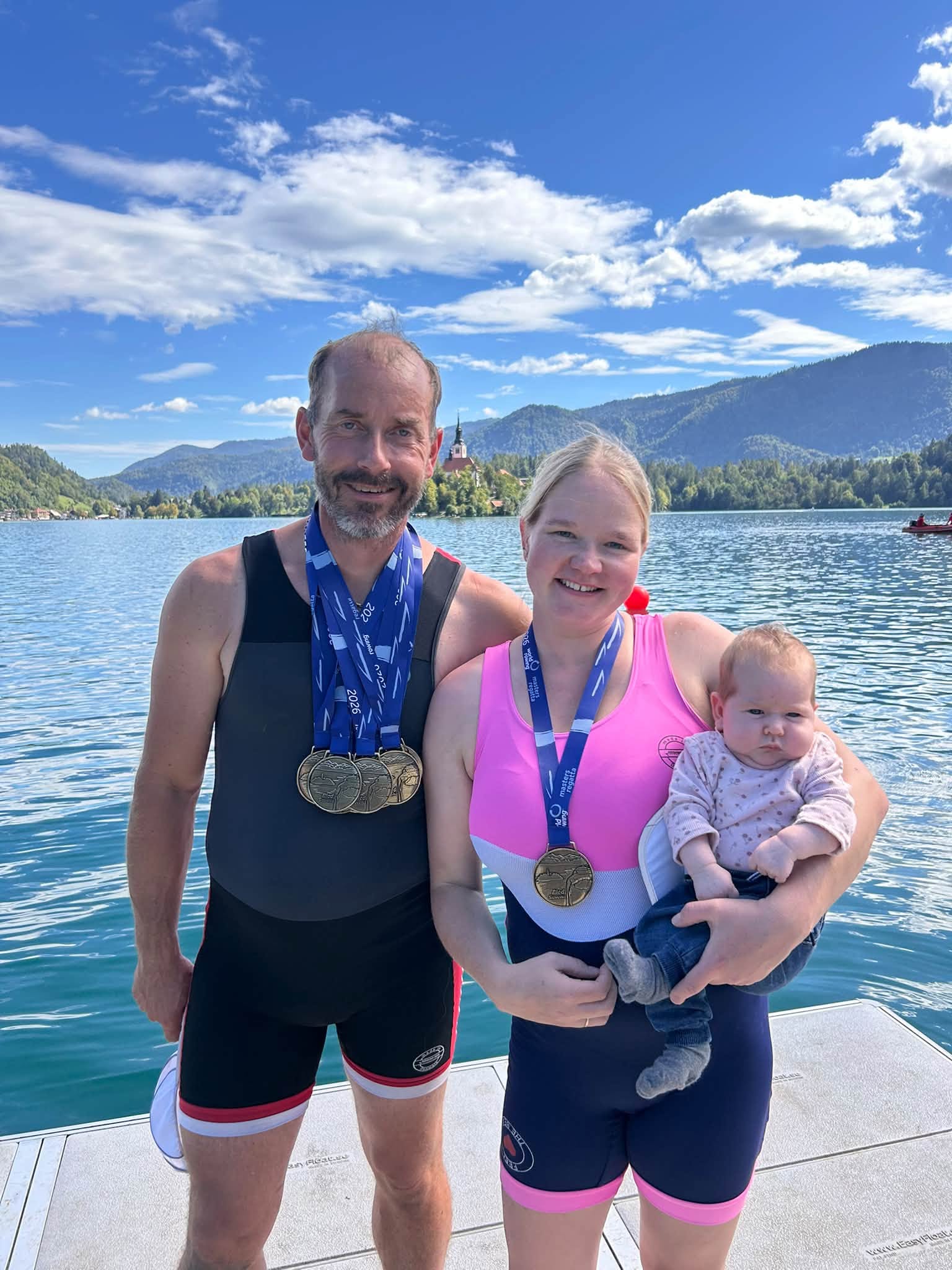 Christian, Anne og Livia Ørsted-Mølvig tog ni guldmedaljer med hjem til Sorø fra Bled i Slovenien, hvor der var VM i masterroning.