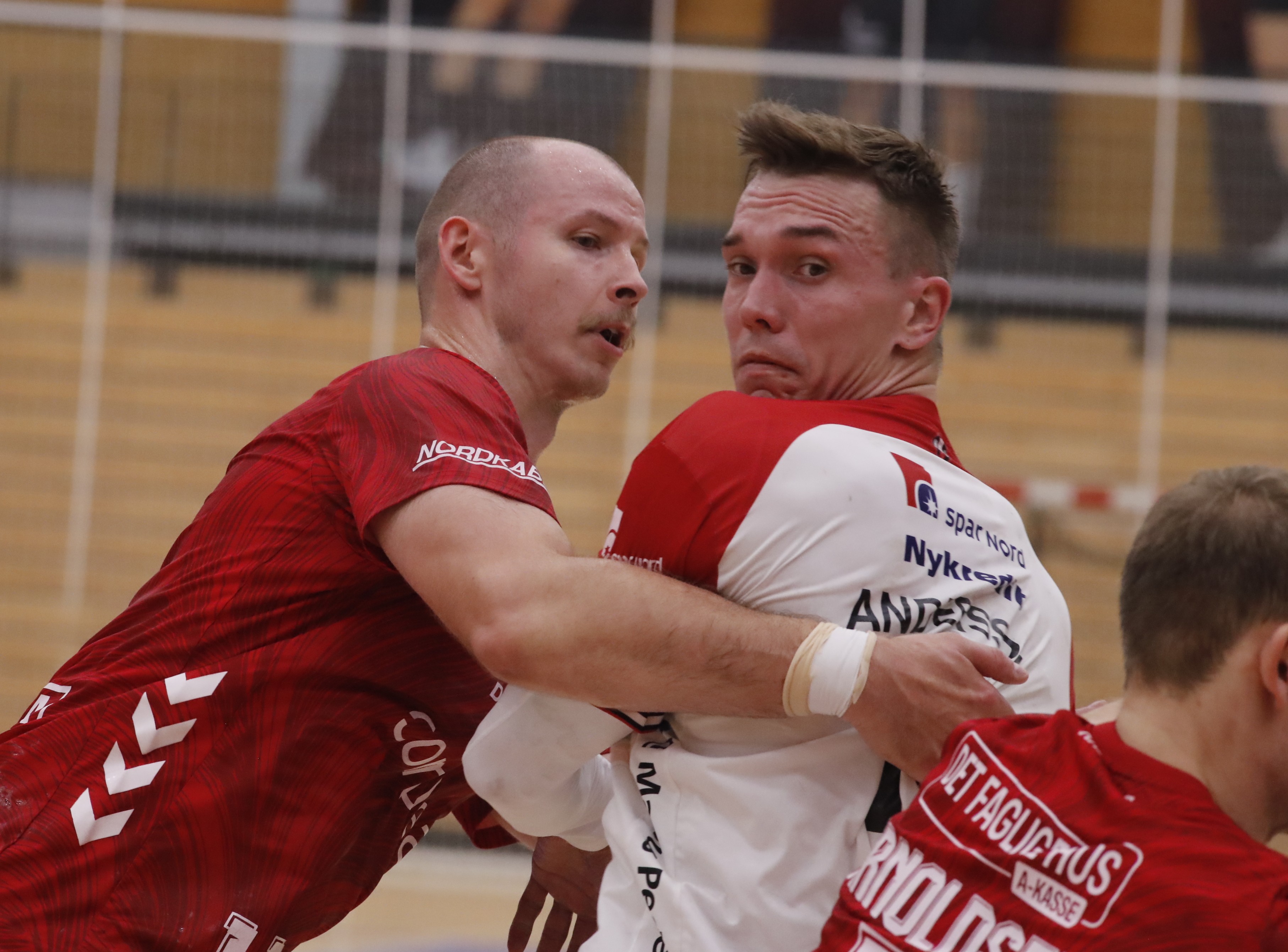 Simon Hald var nærkamp med Lasse Andersson flere gange.
