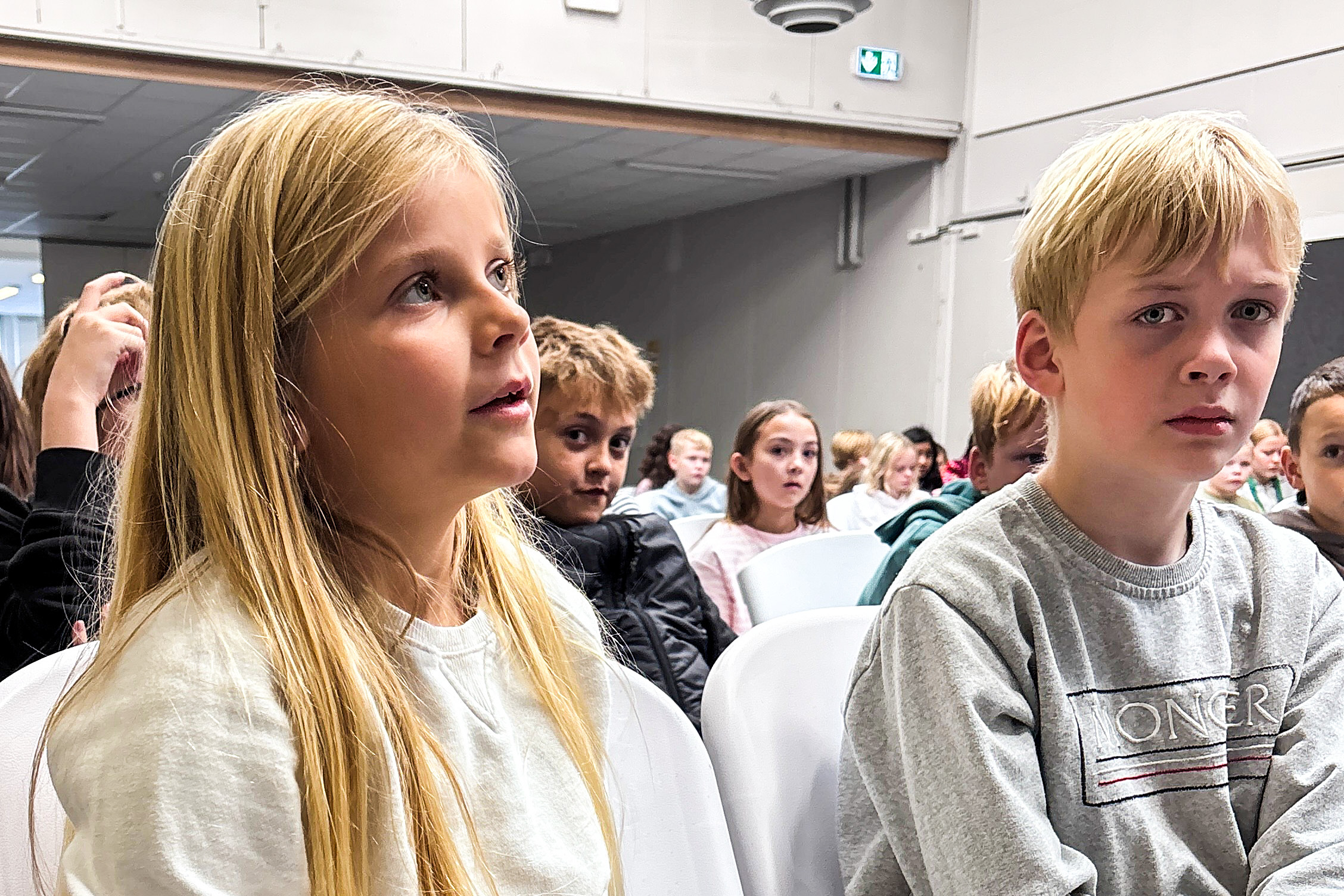 Elever fra 3. til 6. klasse på Stengårdsskolen i Ølstykke har deltaget i et tre uger langt læseforløb, hvor de har mødt forfattere fået motivation til at læse mere.