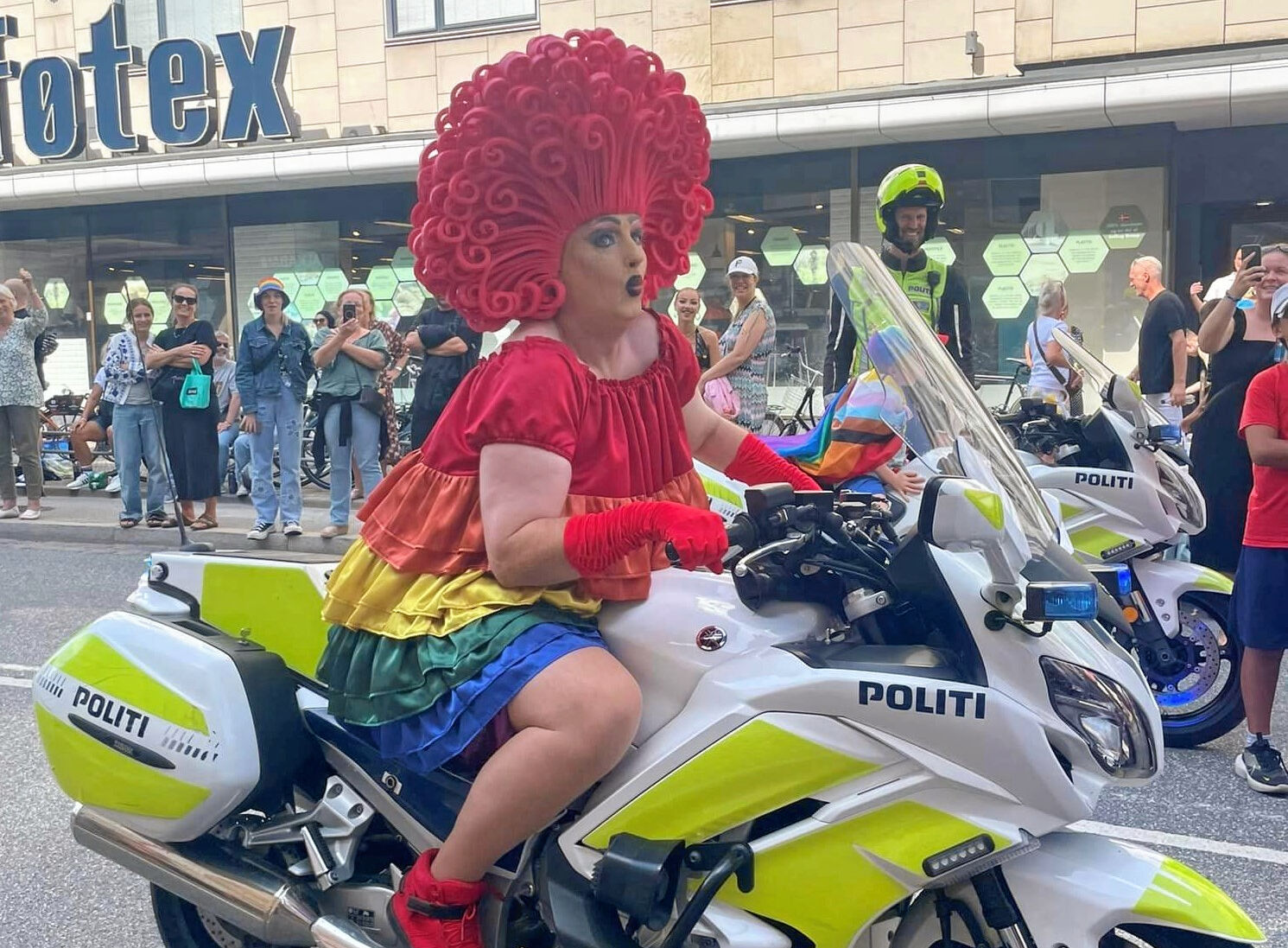 Queer Qhoir Qopenhagen er et farverigt, ambitiøst kor med glimt i øjet.