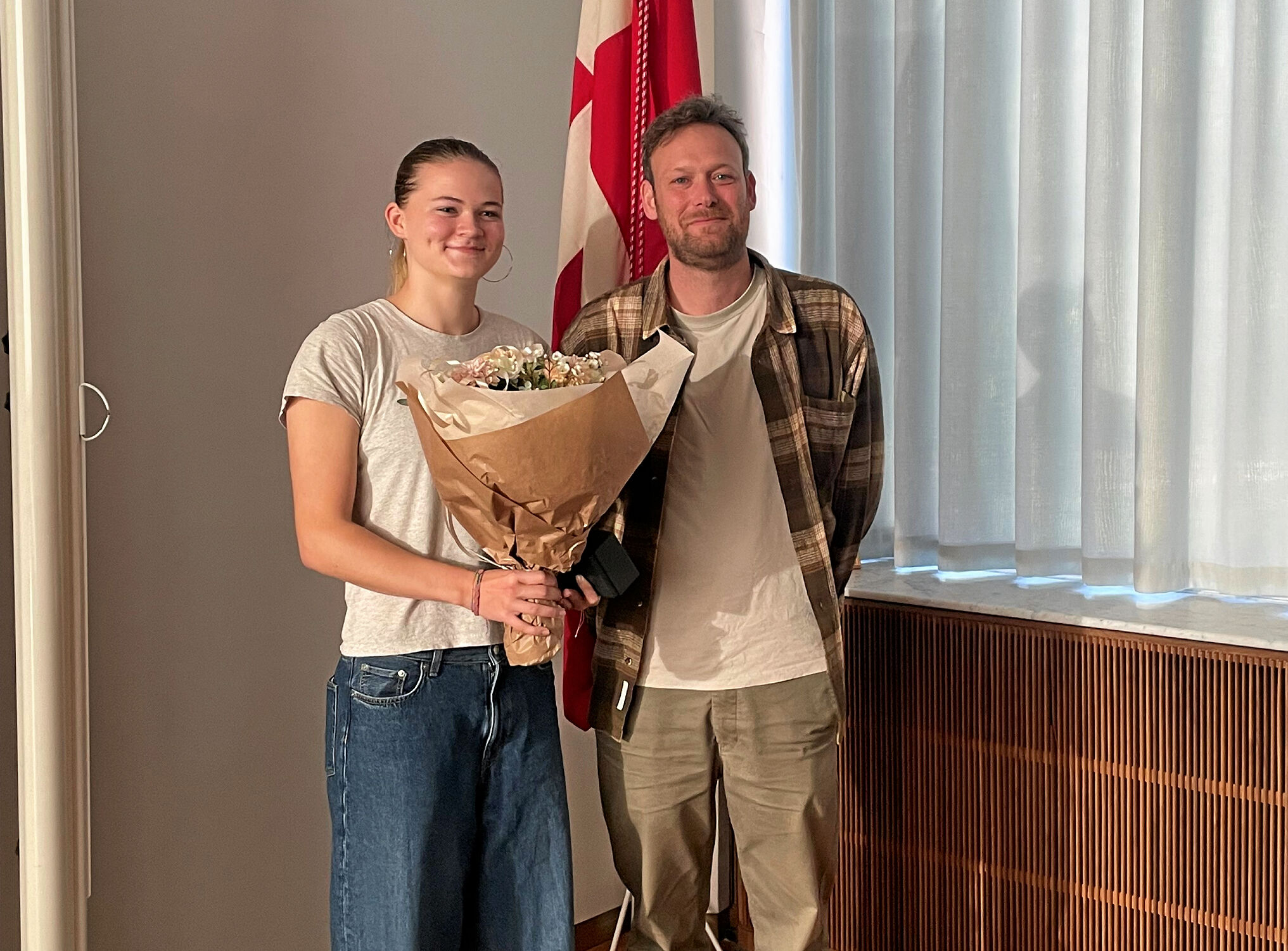 - Viola har med store resultater og en plads på både ungdoms- og seniorlandsholdet vist, hvor langt talent og målrettethed kan føre, lyder de rosende ord fra Christoffer Emil Jexen (EL), formand for Folkeoplysningsudvalget.