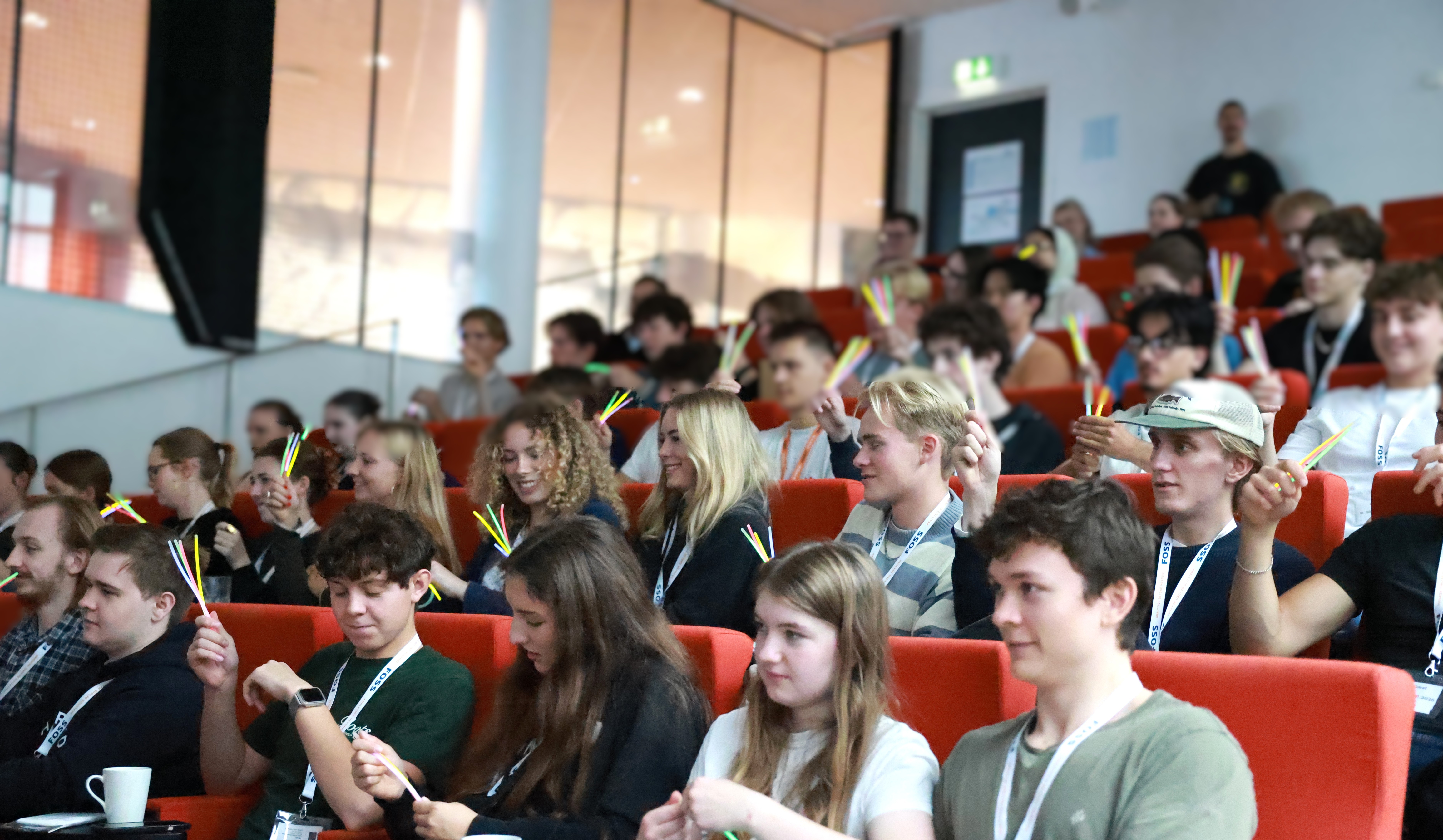50 gymnasieelever var til den årlige Science Day.
