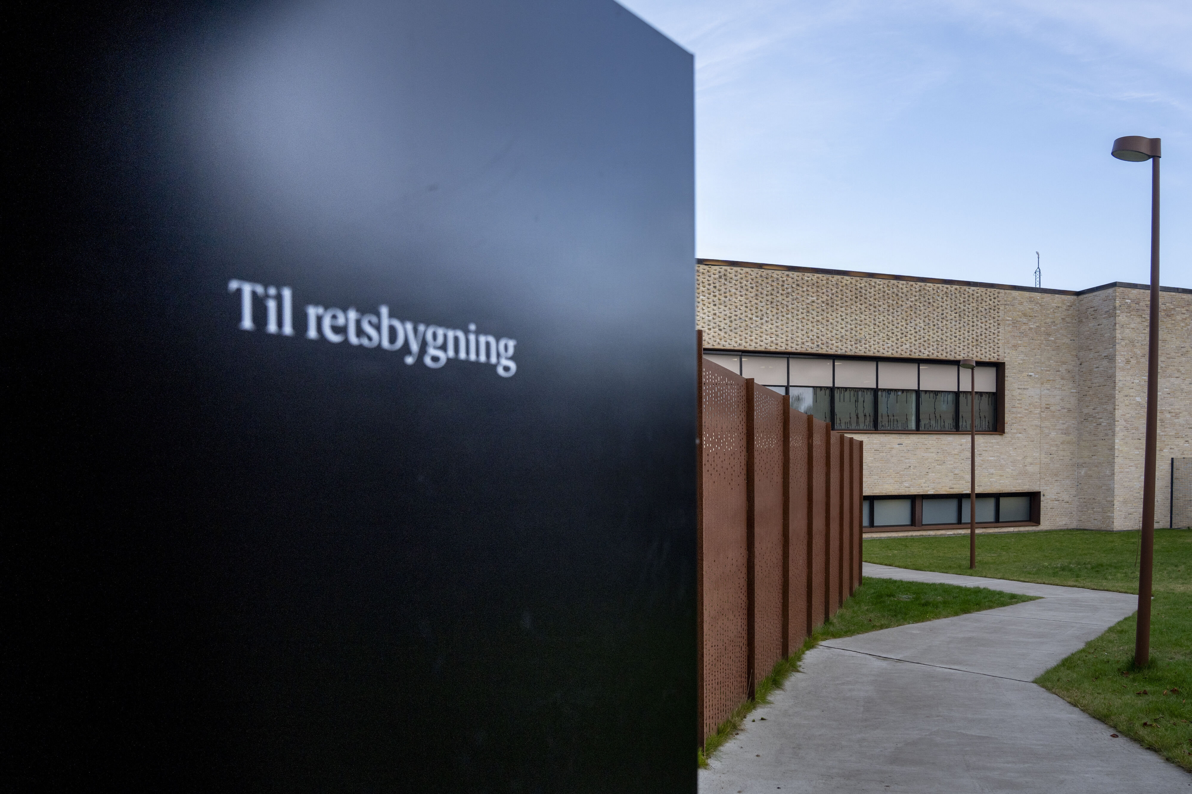 Bag murene i Vestre Fængsel er en omfattende nævningesag mod ni tiltalte blevet indledt fredag. (Arkivfoto).