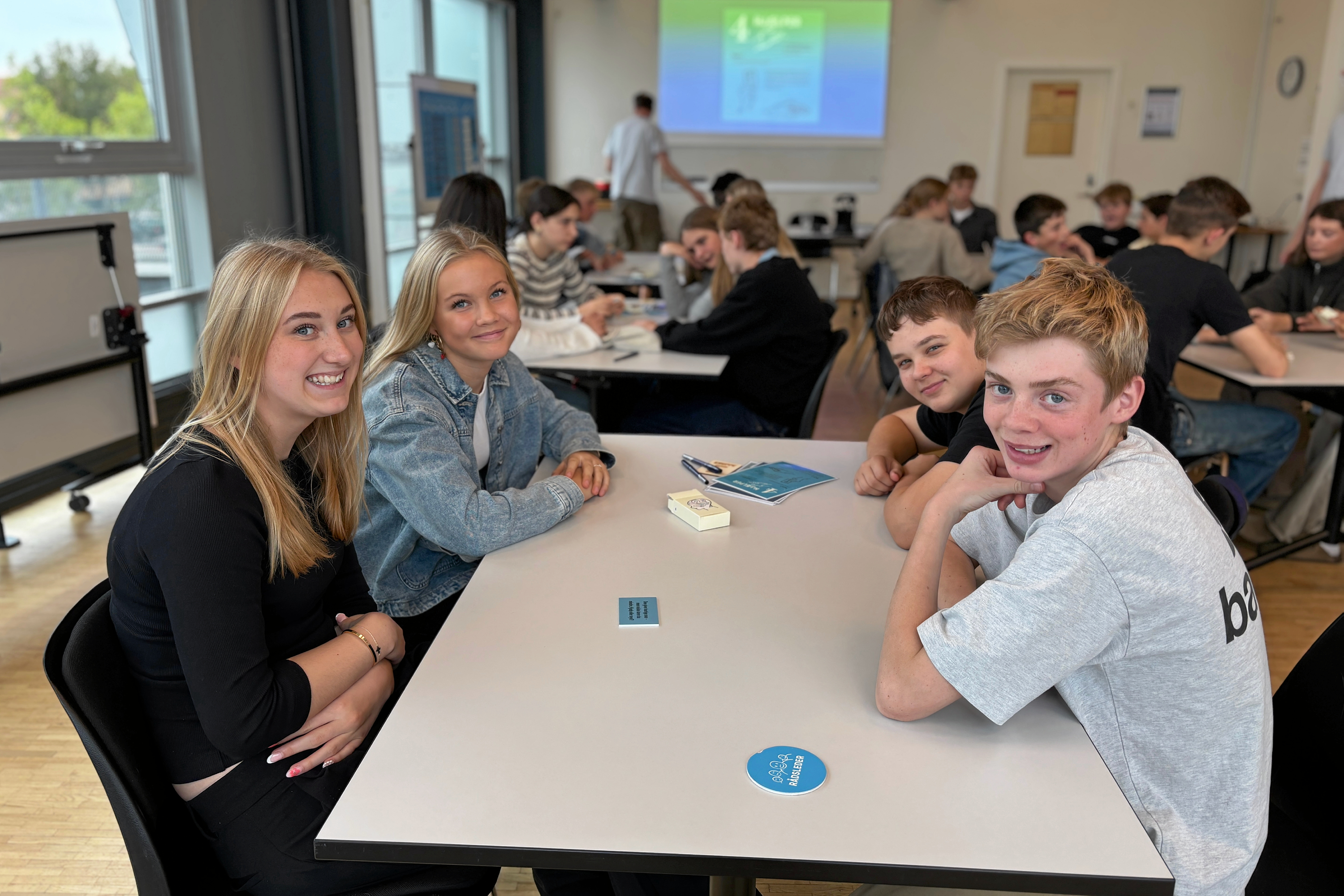 Asta Vadsager Poulsen, Ida-Marie Berg Faber, August Henckel Nielsen og Lukas Dalum Mülverstedt fra 8. årgang på Lille Næstved Skole, afd. Digtervej.