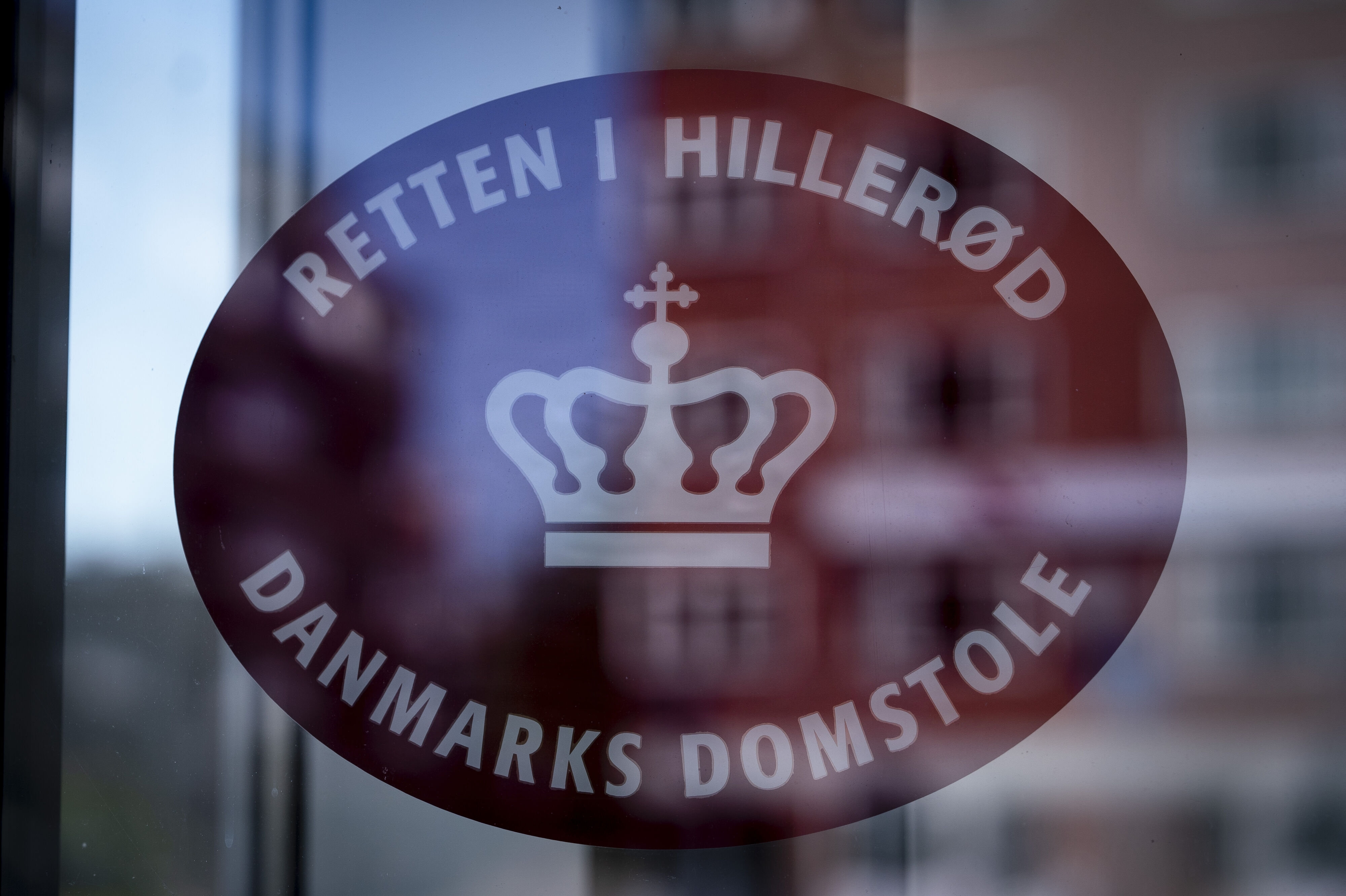 Retten i Hillerød har torsdag idømt en 34-årig mand 60 dages fængsel for at klippe sin omvendte fodlænke over. Derudover har manden nægtet at medvirke til at få sat den på igen. Dommen er den første af sin slags i Danmark. (Arkivfoto).
