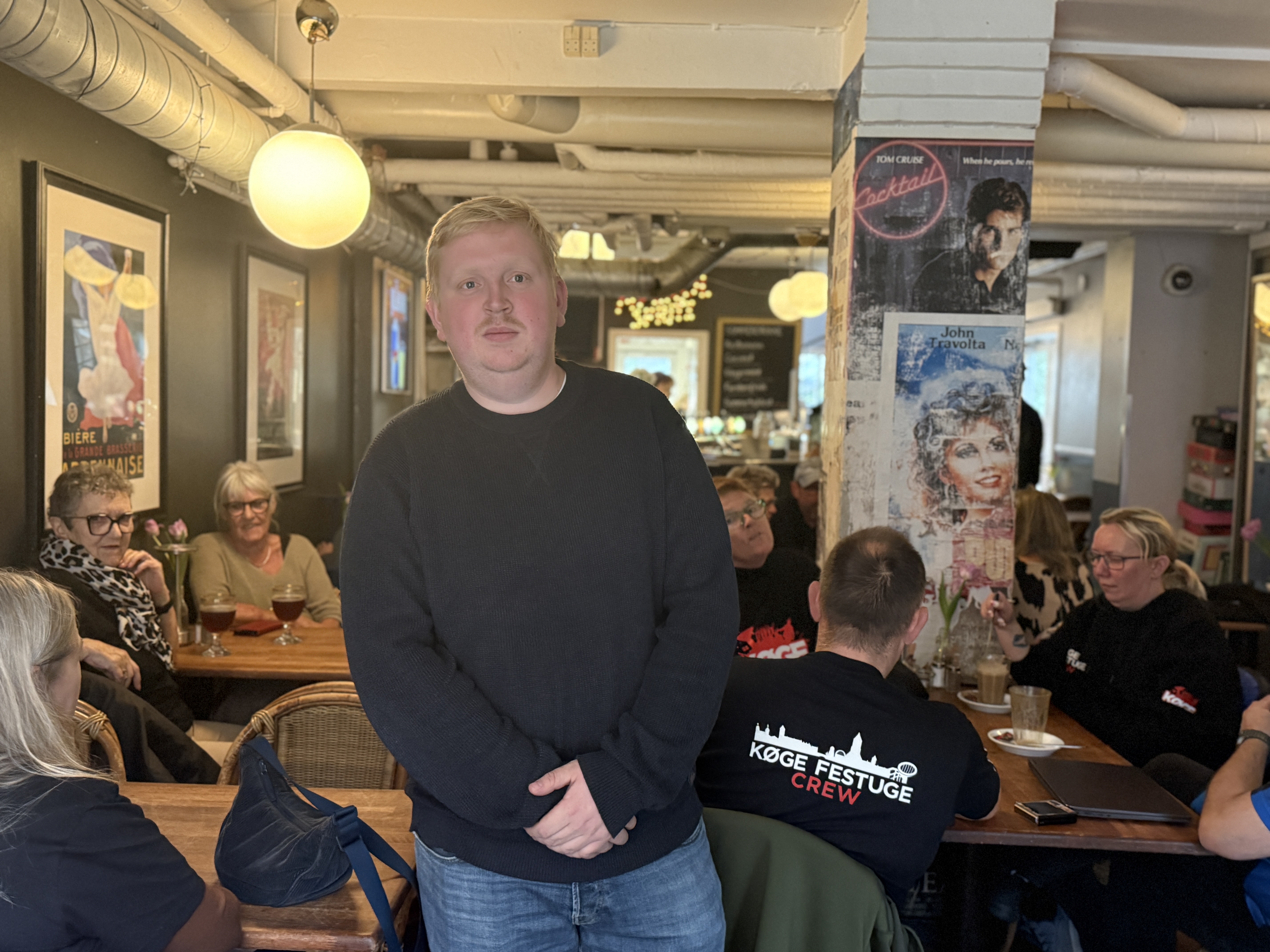 Malde Novak, DSU-formand og festugefrivillig, inviterede torsdag til støttearrangement for Køge Festuge på Café O'Flanagans.
