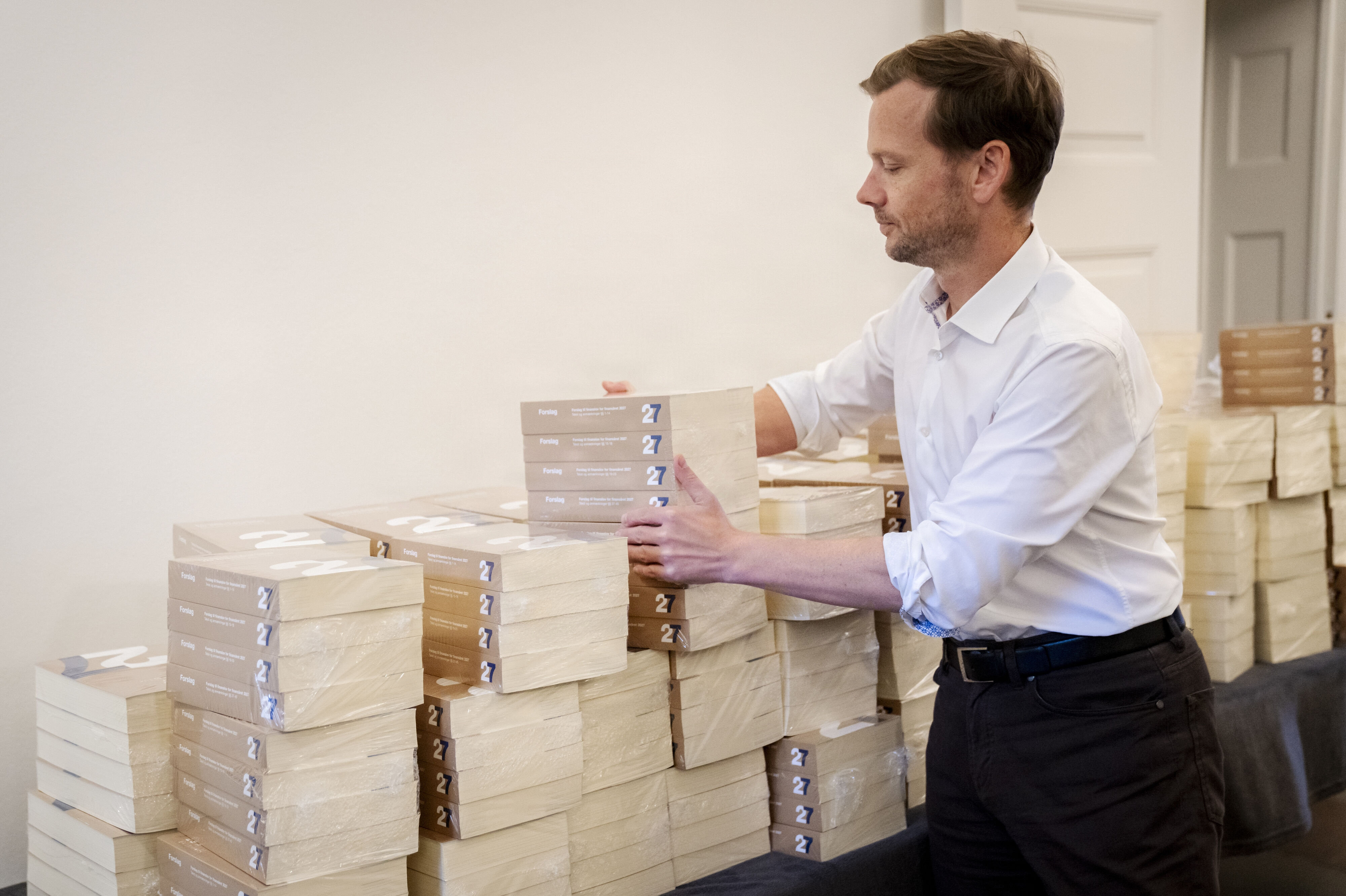 Finansminister Peter Hummelgaard (S) præsenterer fredag regeringens forslag til finansloven for næste år.