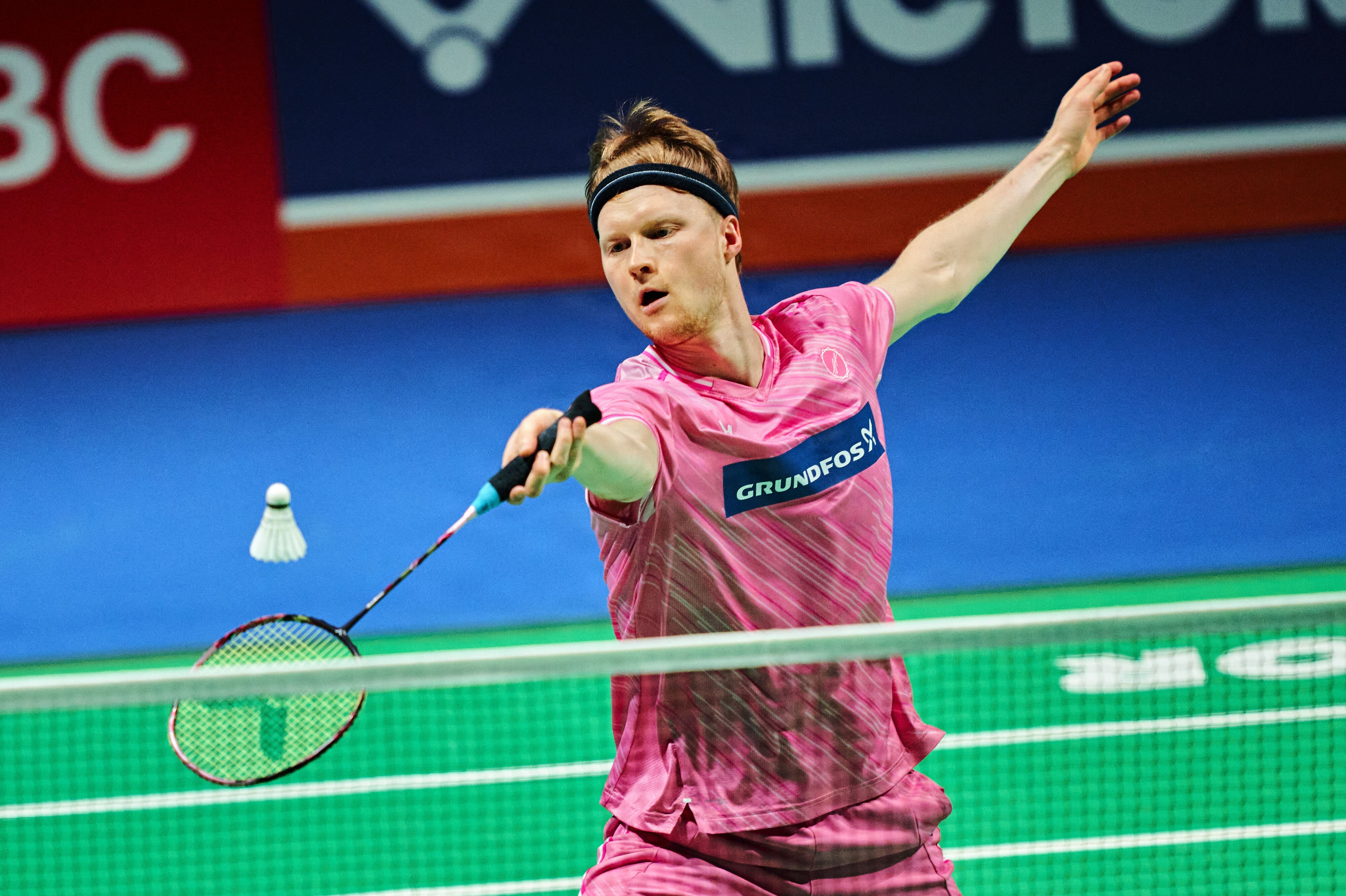 Anders Antonsen er klar til semifinalen i Denmark Open.