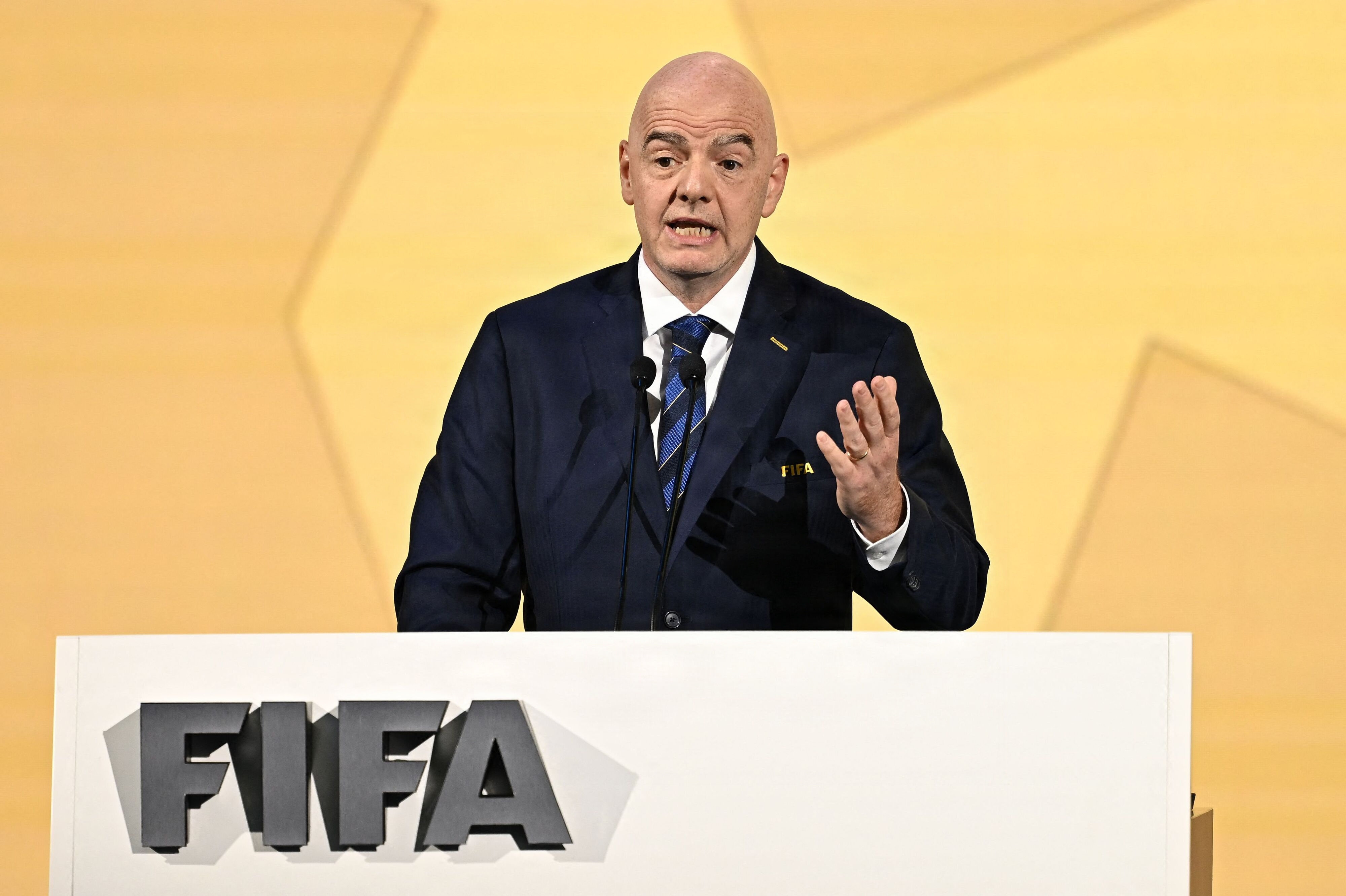 Uefa kræver i et brev blandt andet, at Fifa frigiver dokumenter relateret til Infantinos projekt om at sælge dele af de kommercielle rettigheder til Fifas turneringer. (Arkivfoto).