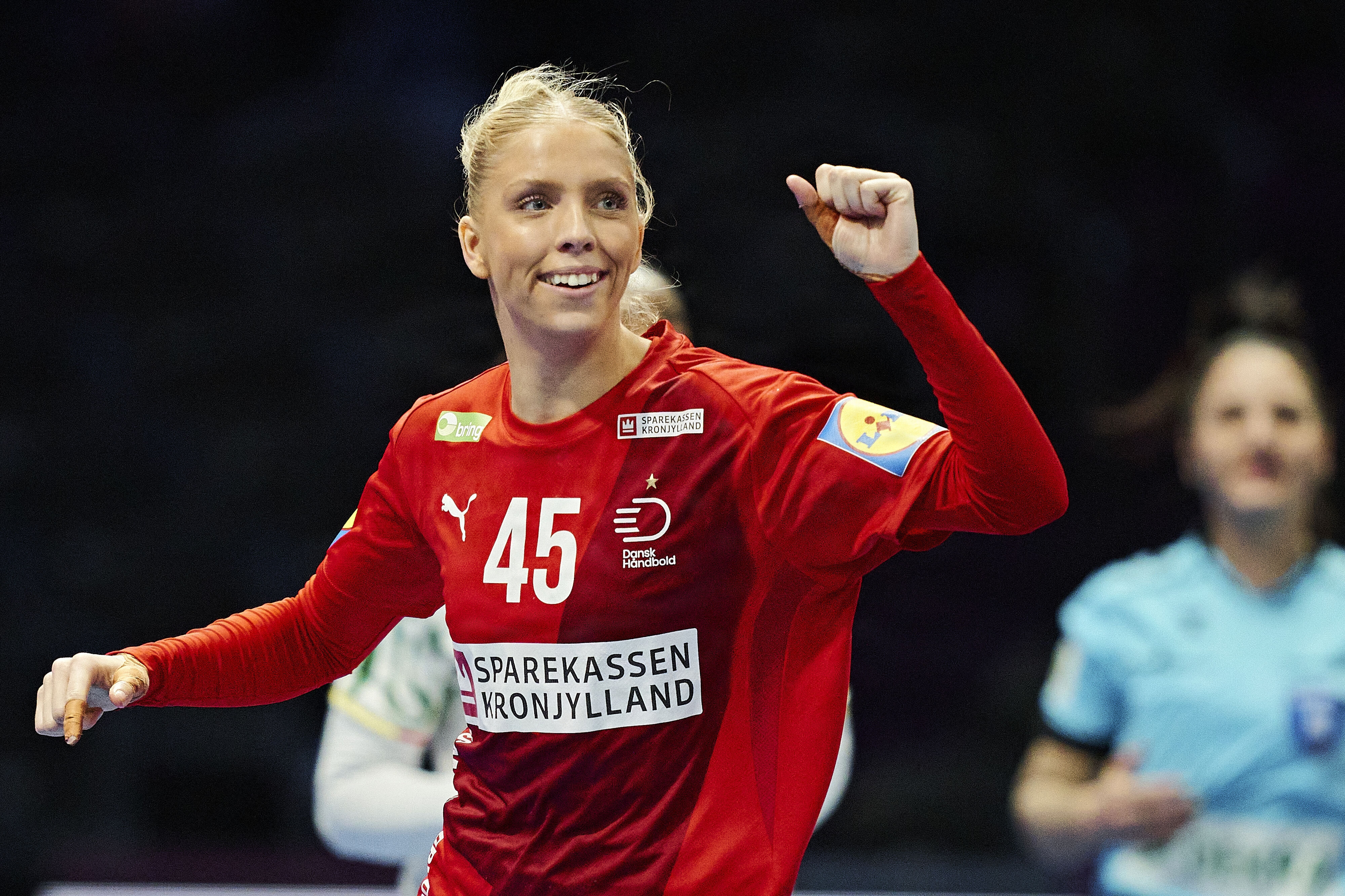 Julie Scaglione har været en del af landsholdet siden 2022. Her jubler hun under sidste års VM. Selv om hun ikke havde fået reel spilletid, blev hun udtaget til landsholdet.