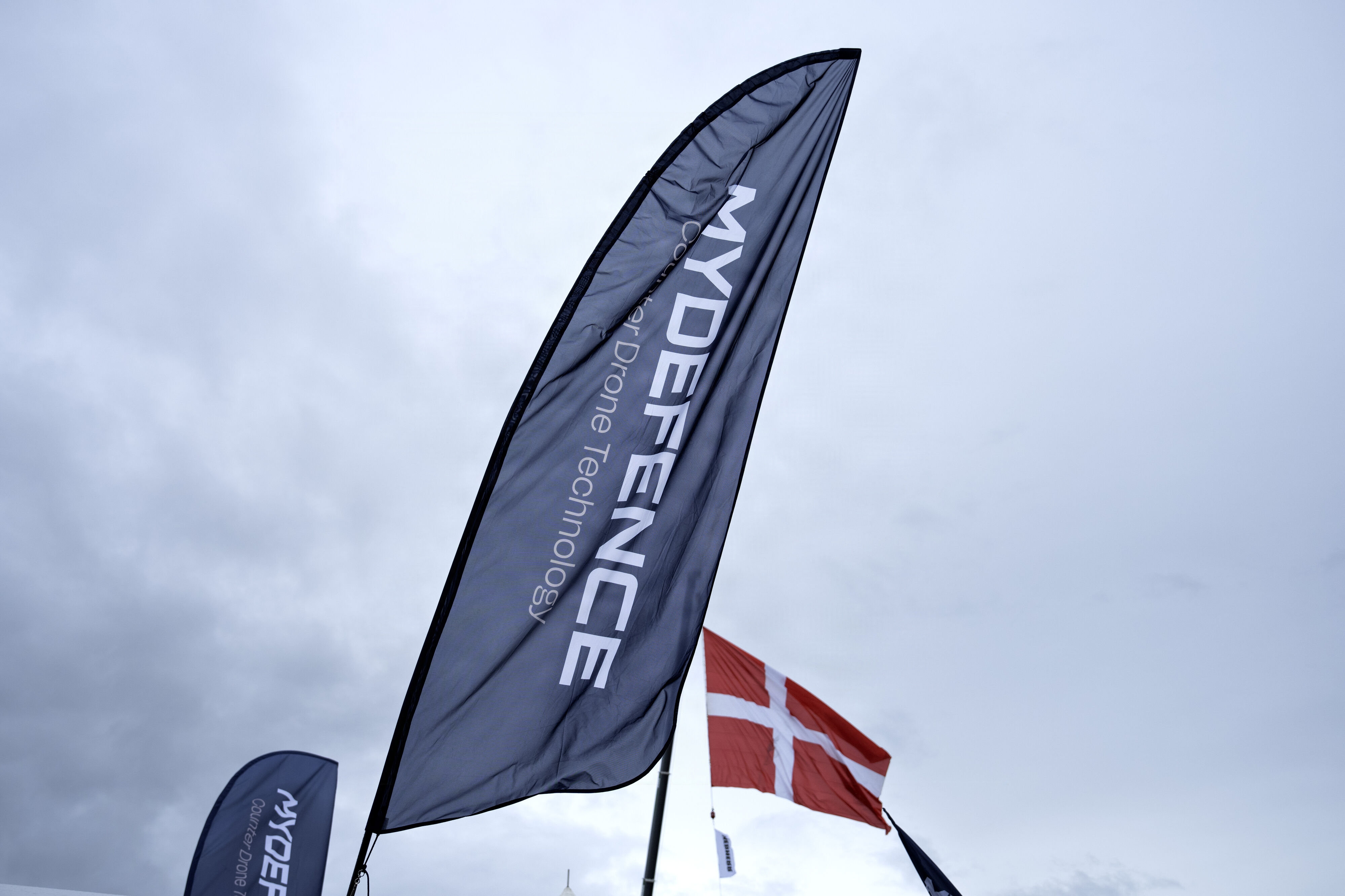 To unge mænd er blevet anholdt og sigtet for at spionere mod forsvarsvirksomheden My Defence, der ligger i Nørresundby. (Arkivfoto).